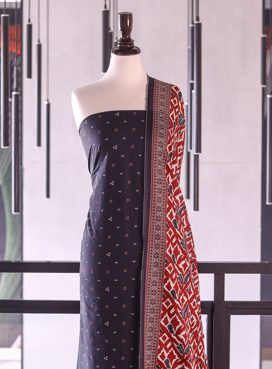 Bin Saeed Digital Printed Lawn Suits Unstitched 3 Piece - BS26P ALL116 Bin Saeed Digital Printed Lawn Suits Unstitched 3 Piece - BS26P ALL116