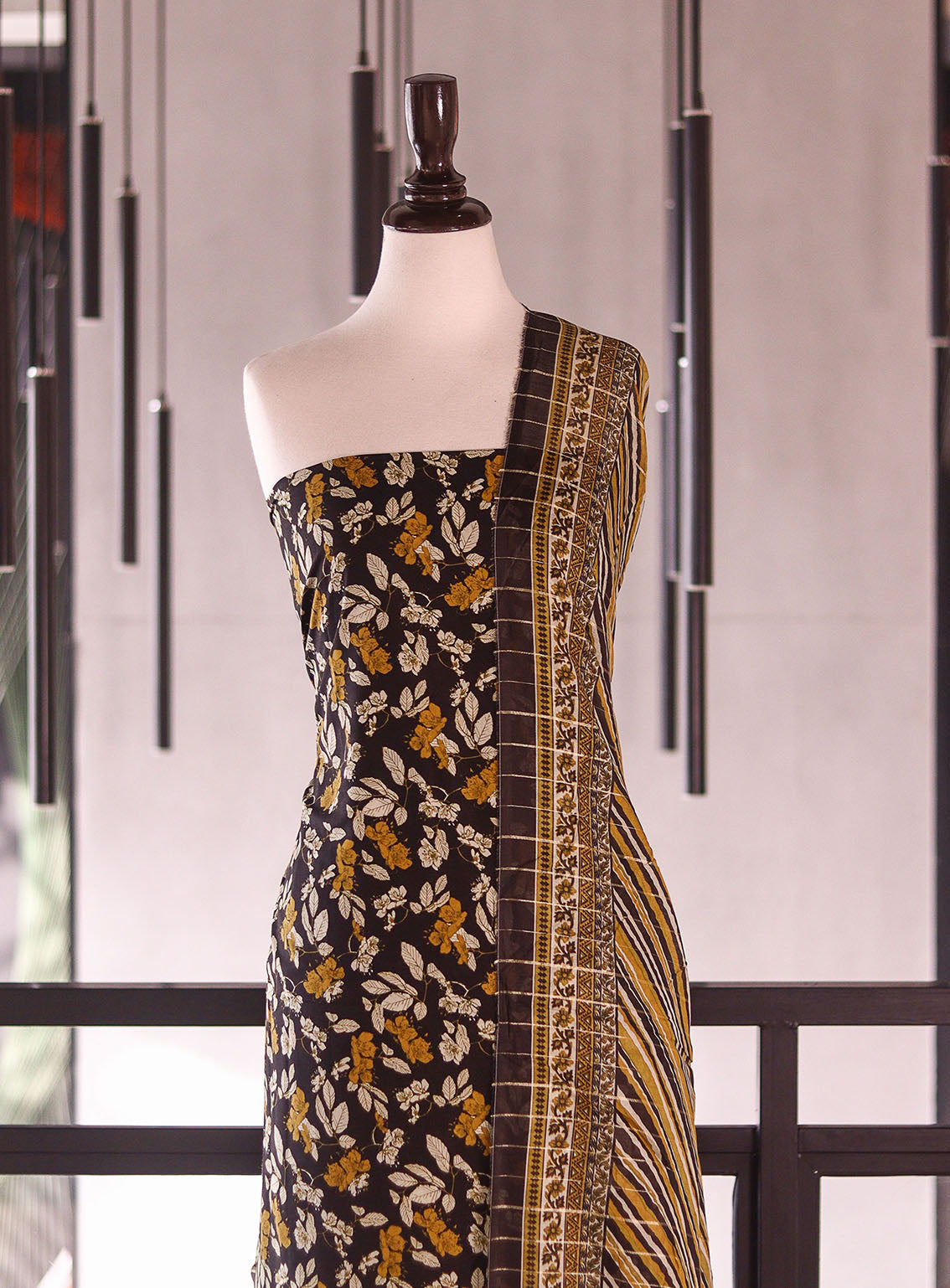 Bin Saeed Digital Printed Lawn Suits Unstitched 3 Piece - BS26P ALL122 Bin Saeed Digital Printed Lawn Suits Unstitched 3 Piece - BS26P ALL122