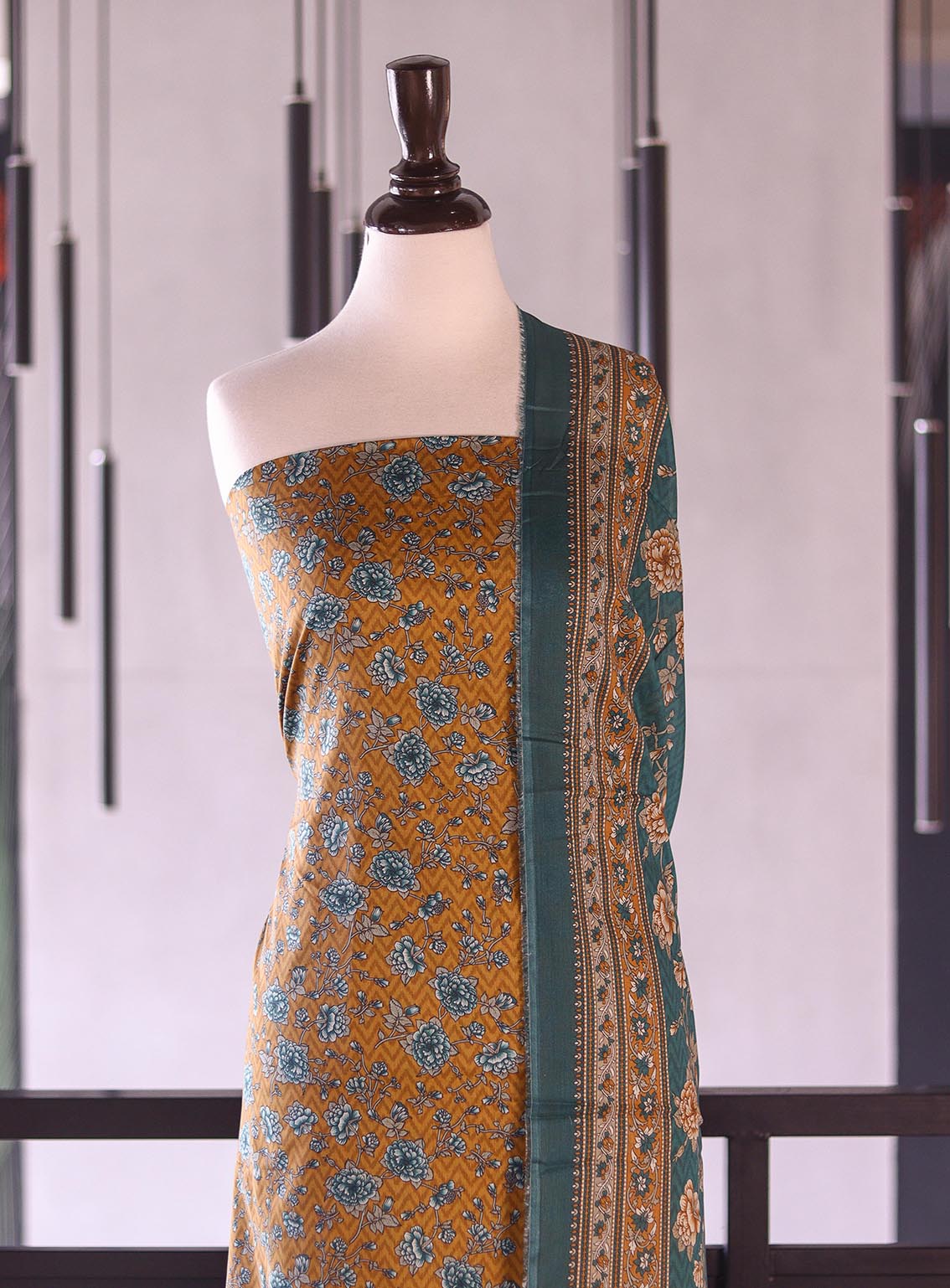Bin Saeed Digital Printed Lawn Suits Unstitched 3 Piece BS26P ALL102 Bin Saeed Digital Printed Lawn Suits Unstitched 3 Piece BS26P ALL102