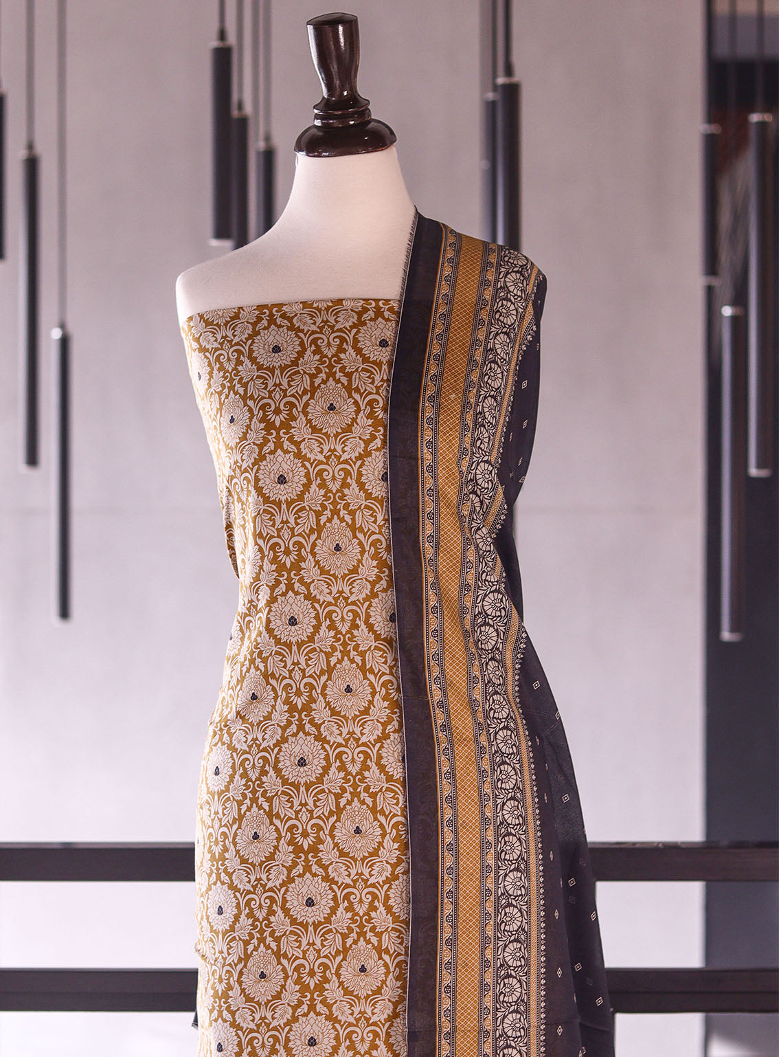 Bin Saeed Digital Printed Lawn Suits Unstitched 3 Piece BS26P ALL109 Bin Saeed Digital Printed Lawn Suits Unstitched 3 Piece BS26P ALL109