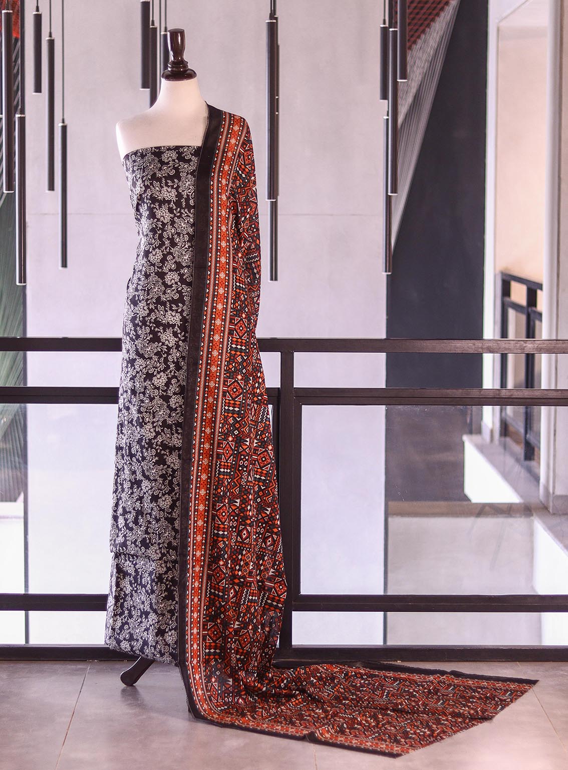 Bin Saeed Digital Printed Lawn Suits Unstitched 3 Piece BS26P ALL86 Bin Saeed Digital Printed Lawn Suits Unstitched 3 Piece BS26P ALL86
