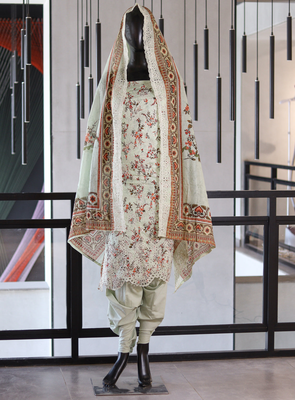 Bin Saeed Embroidered Lawn Suits Unstitched 3 Piece - BS25EC 06 Bin Saeed Embroidered Lawn Suits Unstitched 3 Piece - BS25EC 06