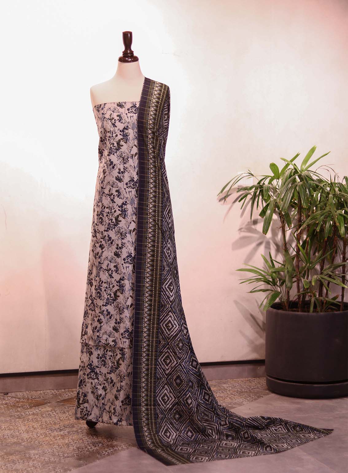 Bin Saeed Printed Khaddar Suits Unstitched 3 Piece - BS25K ALL02 Bin Saeed Printed Khaddar Suits Unstitched 3 Piece - BS25K ALL02