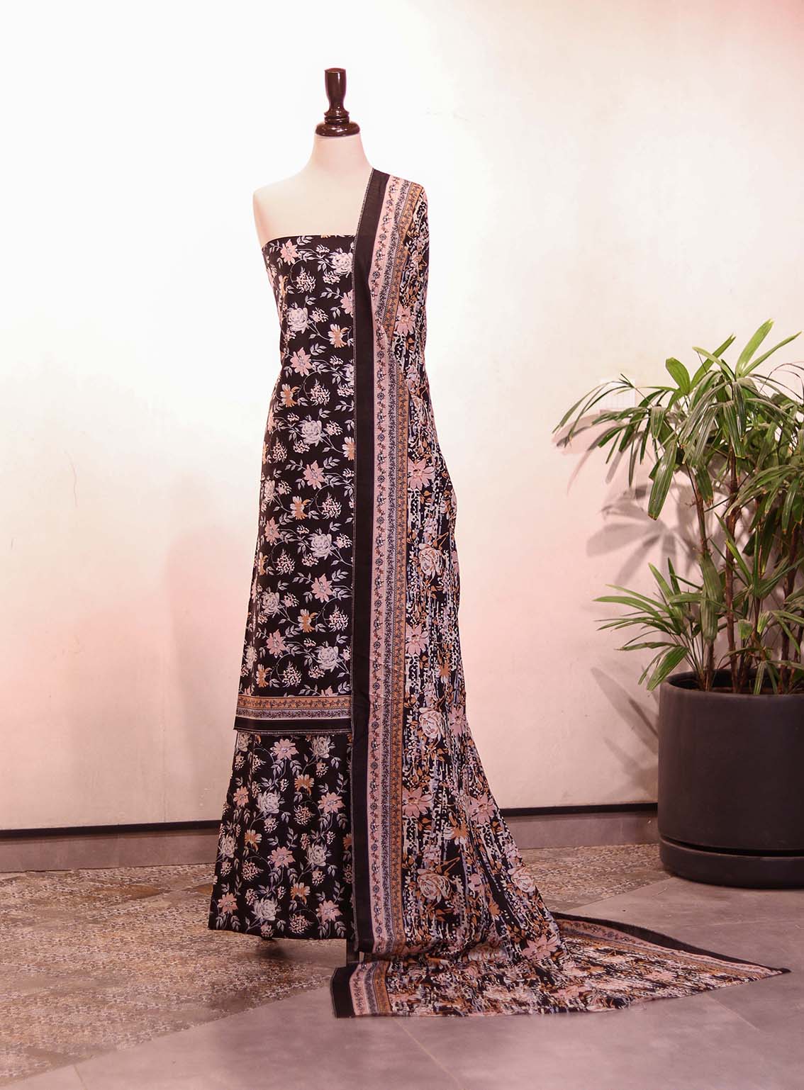 Bin Saeed Printed Khaddar Suits Unstitched 3 Piece - BS25K ALL10 Bin Saeed Printed Khaddar Suits Unstitched 3 Piece - BS25K ALL10