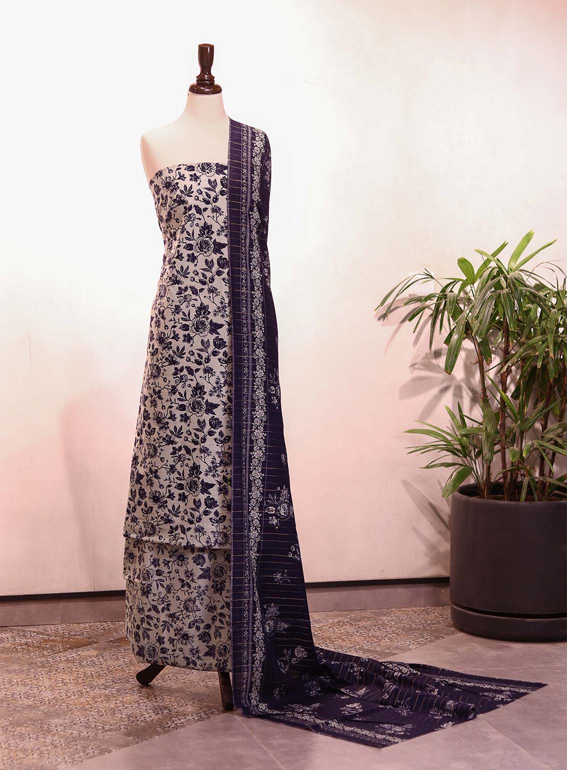 Bin Saeed Printed Khaddar Suits Unstitched 3 Piece - BS25K ALL12 Bin Saeed Printed Khaddar Suits Unstitched 3 Piece - BS25K ALL12