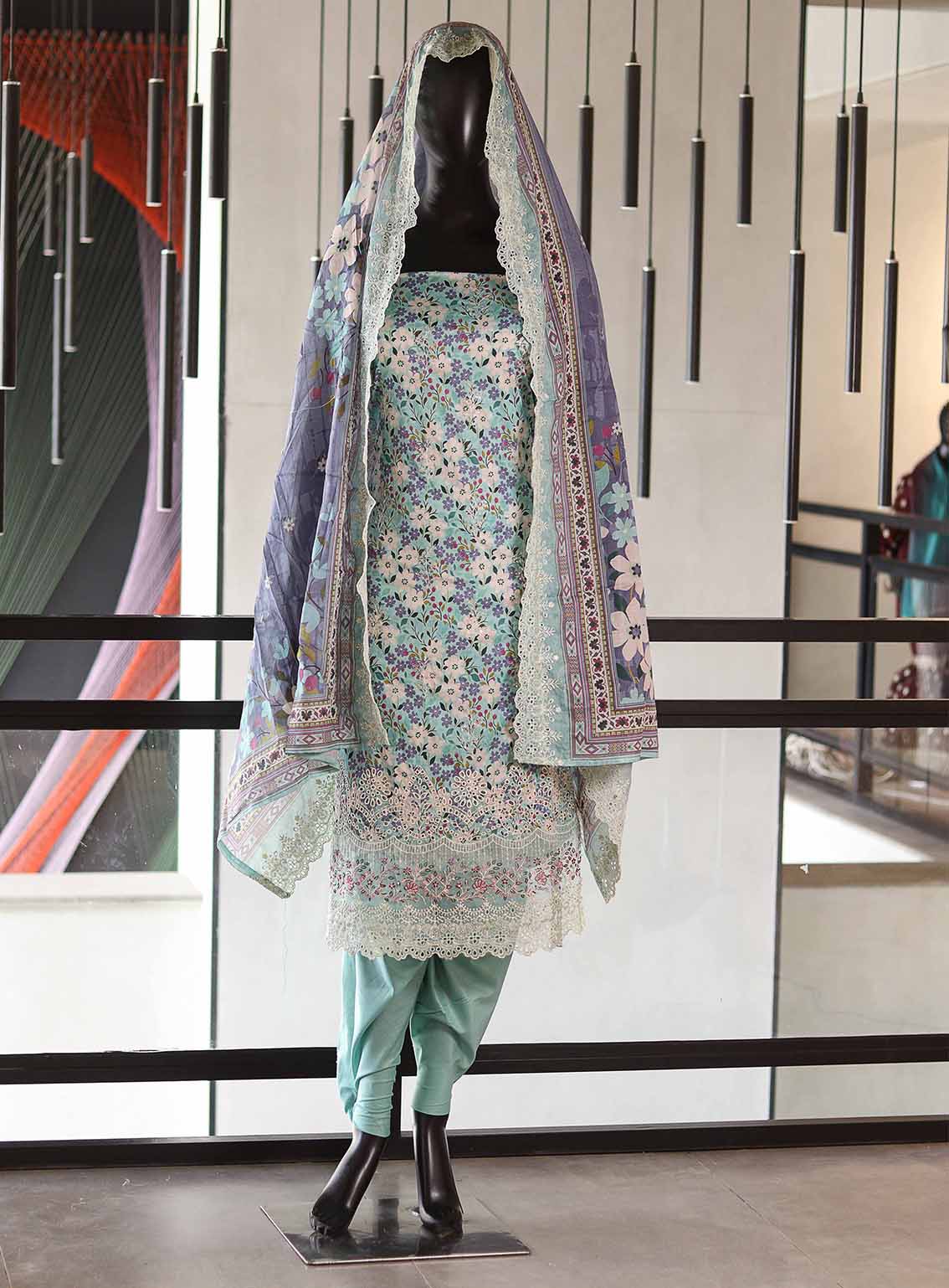 Bin Saeed Embroidered Lawn Suits Unstitched 3 Piece - BS25EC 197 Bin Saeed Embroidered Lawn Suits Unstitched 3 Piece - BS25EC 197