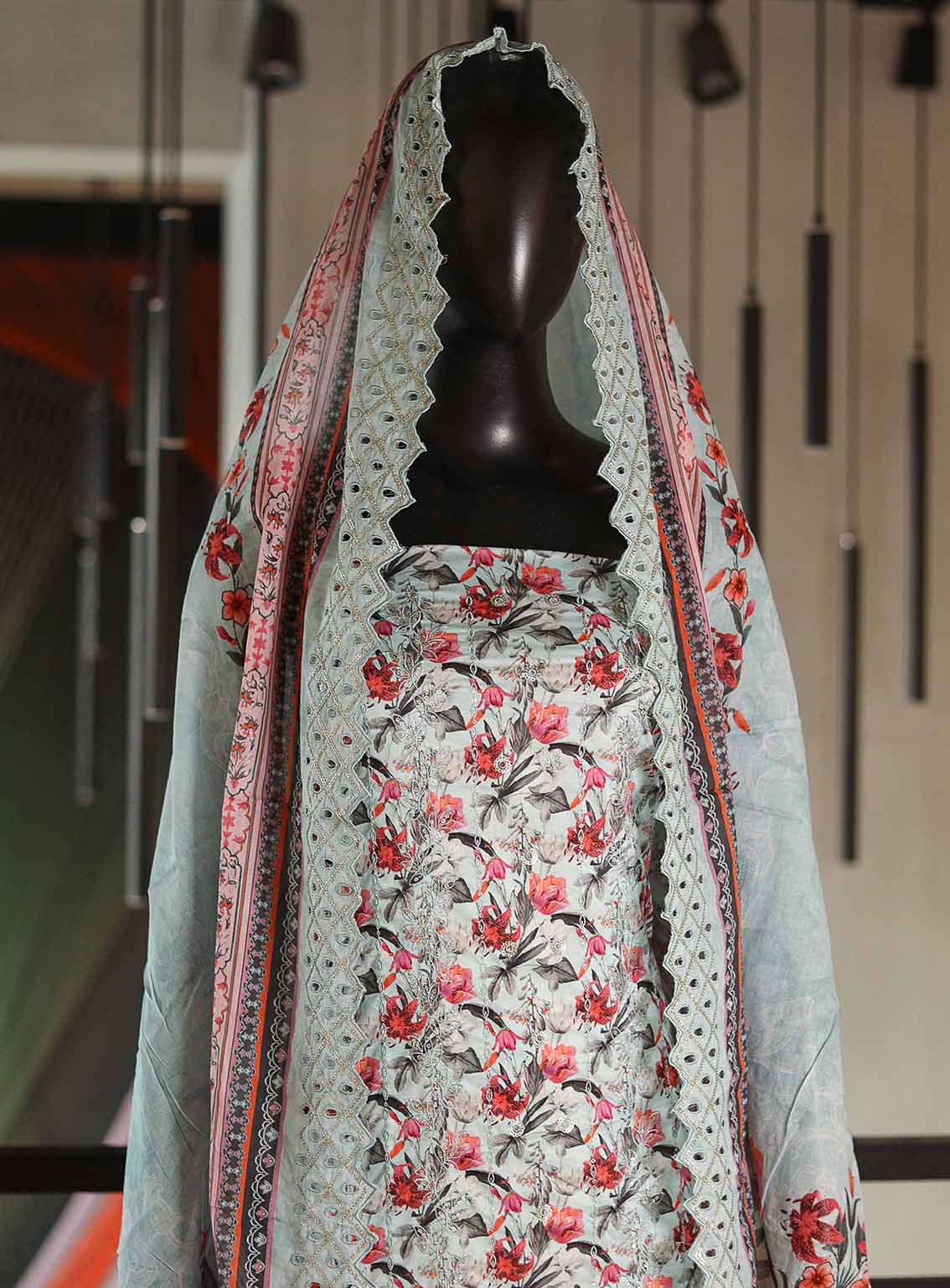 Bin Saeed Embroidered Lawn Suits Unstitched 3 Piece - BS25EC 22 Bin Saeed Embroidered Lawn Suits Unstitched 3 Piece - BS25EC 22