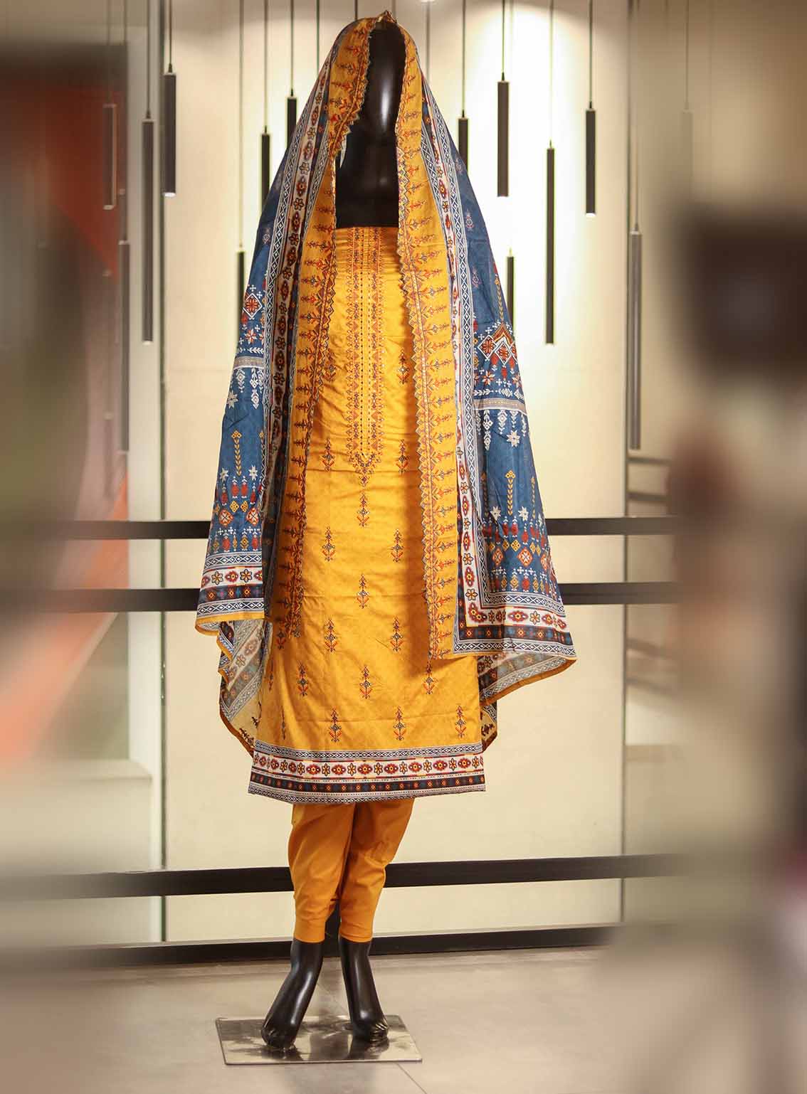 Bin Saeed Embroidered Cotton Suits Unstitched 3 Piece - BS25EC 39 Bin Saeed Embroidered Cotton Suits Unstitched 3 Piece - BS25EC 39