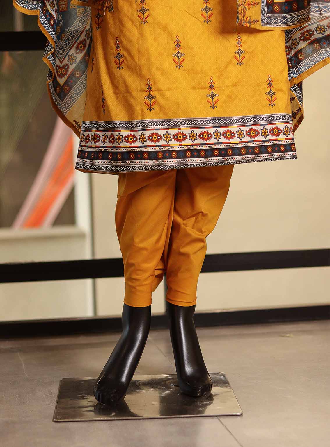 Bin Saeed Embroidered Cotton Suits Unstitched 3 Piece - BS25EC 39 Bin Saeed Embroidered Cotton Suits Unstitched 3 Piece - BS25EC 39