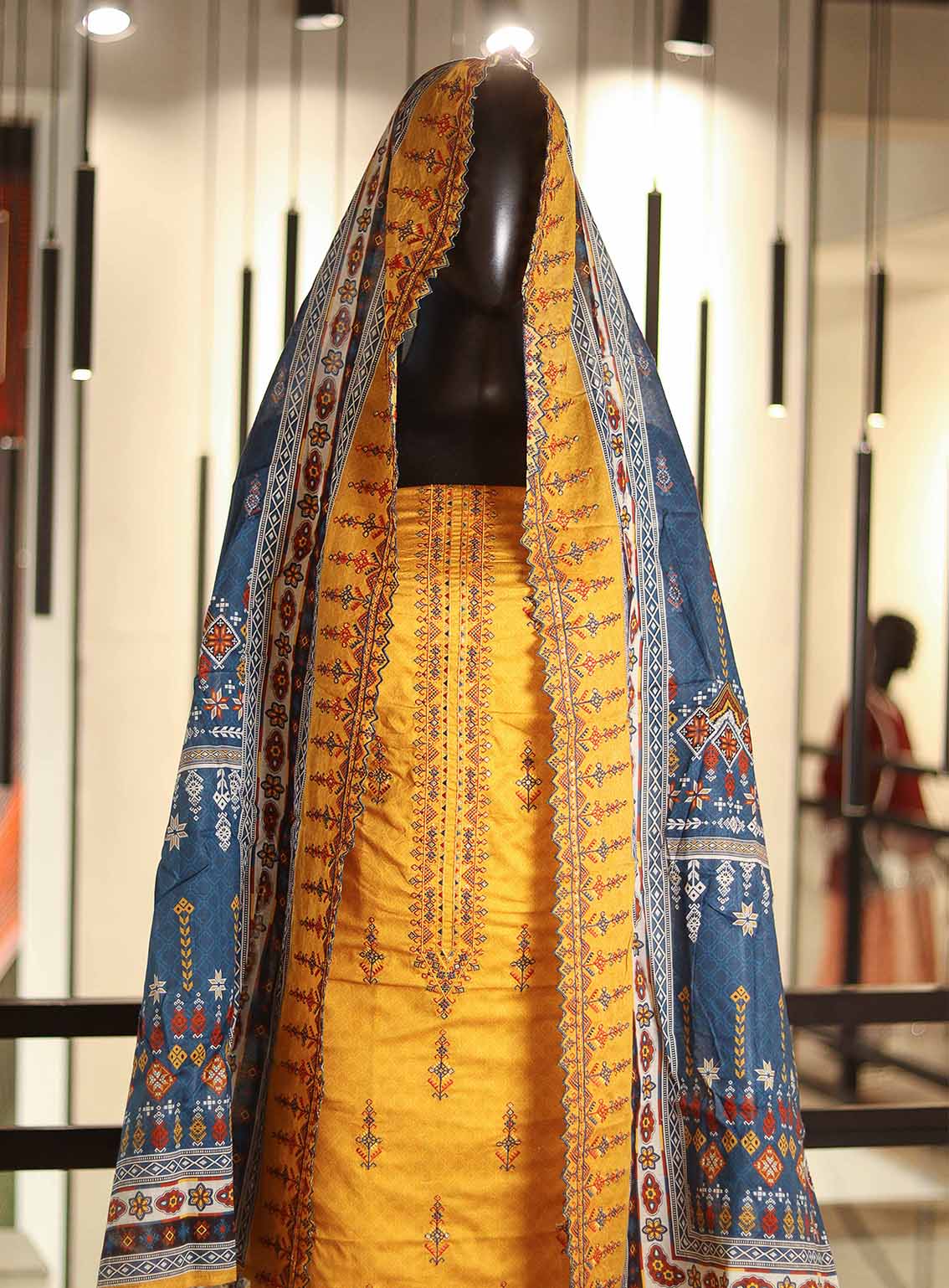 Bin Saeed Embroidered Cotton Suits Unstitched 3 Piece - BS25EC 39 Bin Saeed Embroidered Cotton Suits Unstitched 3 Piece - BS25EC 39