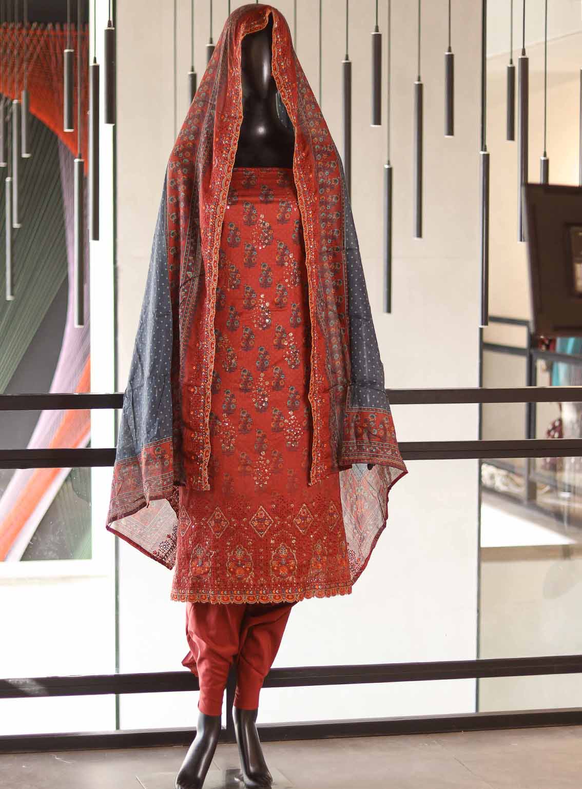 Bin Saeed Embroidered Lawn Suits Unstitched 3 Piece - BS25EC 40 Bin Saeed Embroidered Lawn Suits Unstitched 3 Piece - BS25EC 40