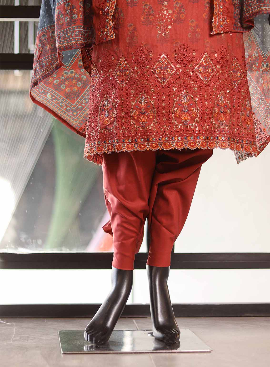 Bin Saeed Embroidered Lawn Suits Unstitched 3 Piece - BS25EC 40 Bin Saeed Embroidered Lawn Suits Unstitched 3 Piece - BS25EC 40