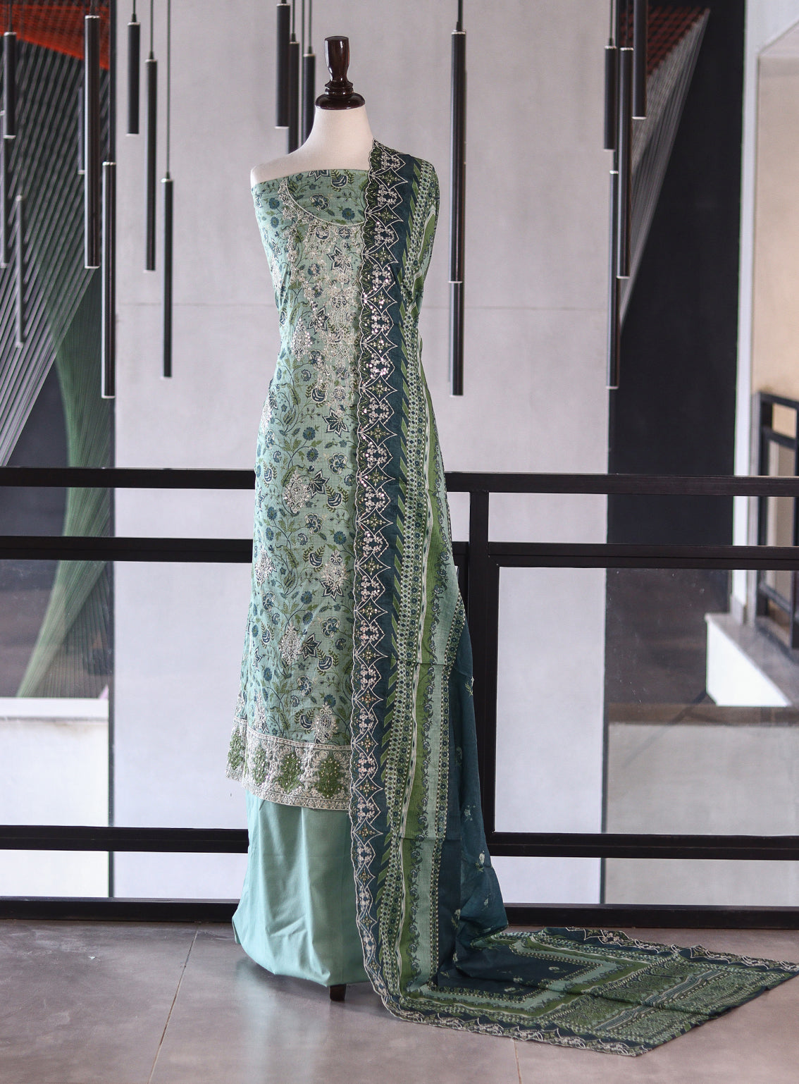 Bin Saeed Digital Embroidered Lawn 3 Piece Unstitched Suits BS26DEL D-565 Bin Saeed Digital Embroidered Lawn 3 Piece Unstitched Suits BS26DEL D-565