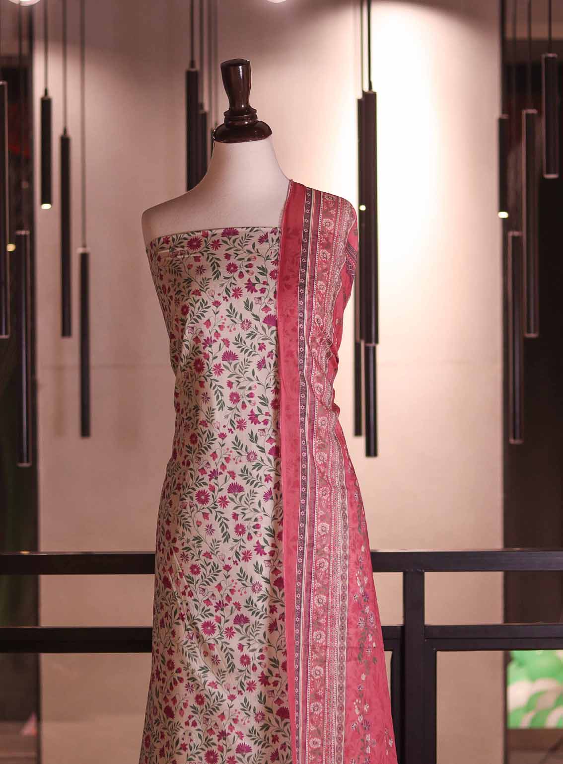 Bin Saeed Digital Printed Cotton 3 Piece Unstitched Suits BS26DPL D-015 Bin Saeed Digital Printed Cotton 3 Piece Unstitched Suits BS26DPL D-015