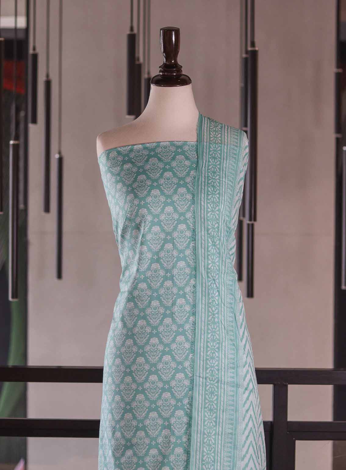 Bin Saeed Digital Printed Cotton 3 Piece Unstitched Suits BS26DPL D-ALL32 Bin Saeed Digital Printed Cotton 3 Piece Unstitched Suits BS26DPL D-ALL32