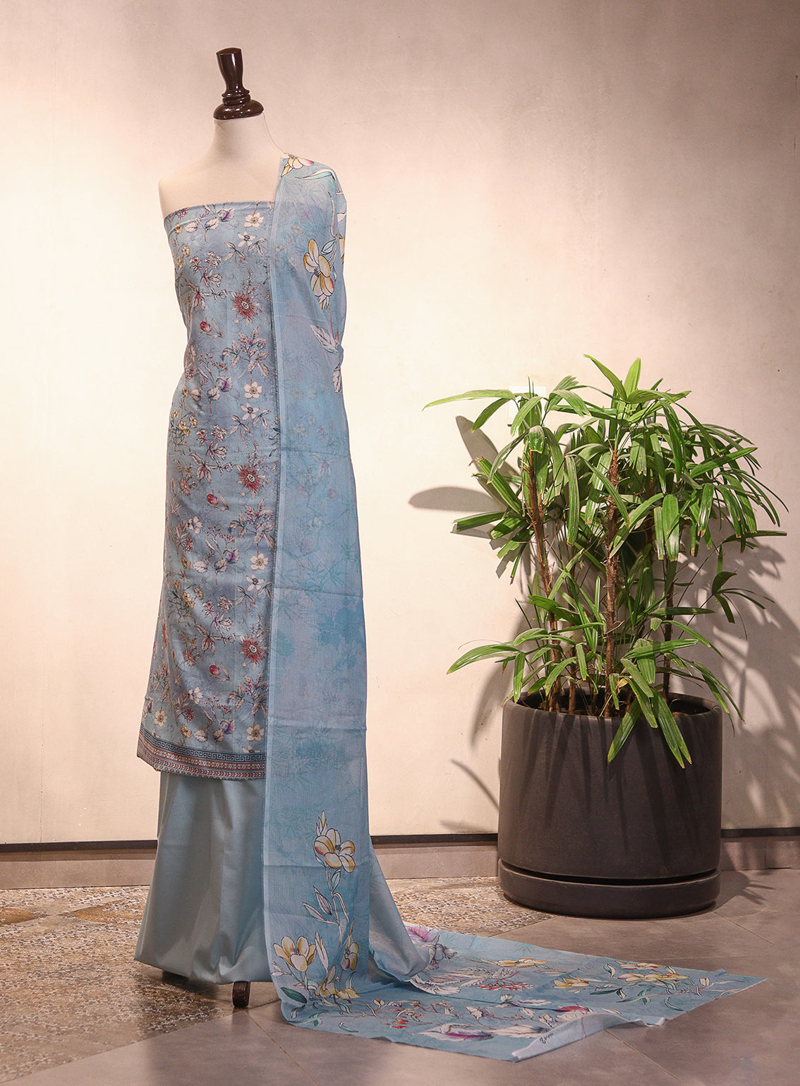 Bin Saeed Digital Printed Lawn 3 Piece Unstitched Suit BS26P D-219 Bin Saeed Digital Printed Lawn 3 Piece Unstitched Suit BS26P D-219