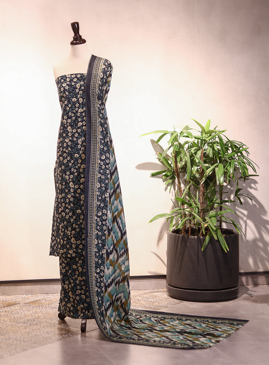 Bin Saeed Digital Printed Lawn 3 Piece Unstitched Suit BS26P D-ALL57 Bin Saeed Digital Printed Lawn 3 Piece Unstitched Suit BS26P D-ALL57