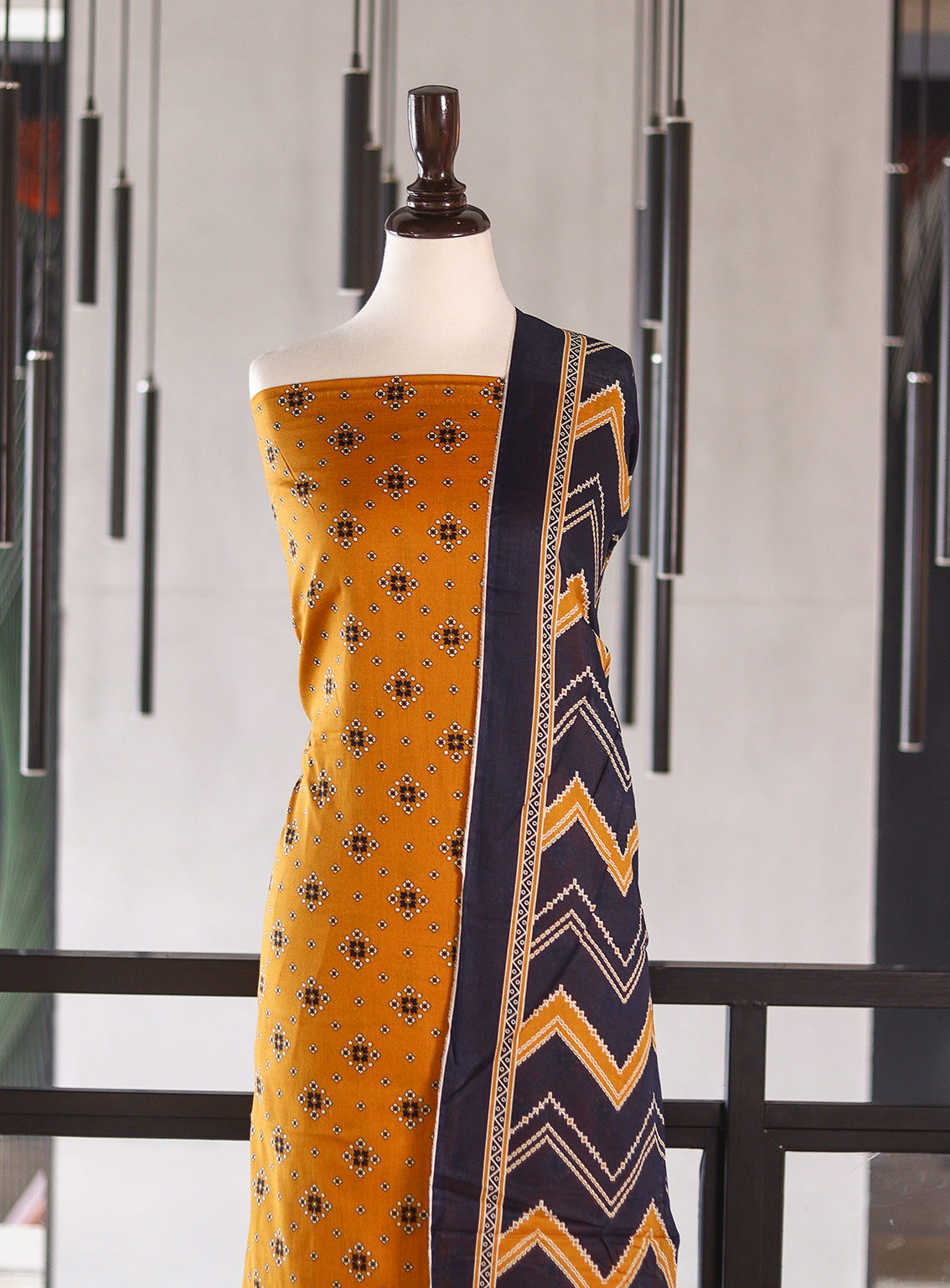 Bin Saeed Digital Printed Lawn 3 Piece Unstitched Suits BS26DPL D-199-MTBL Bin Saeed Digital Printed Lawn 3 Piece Unstitched Suits BS26DPL D-199-MTBL