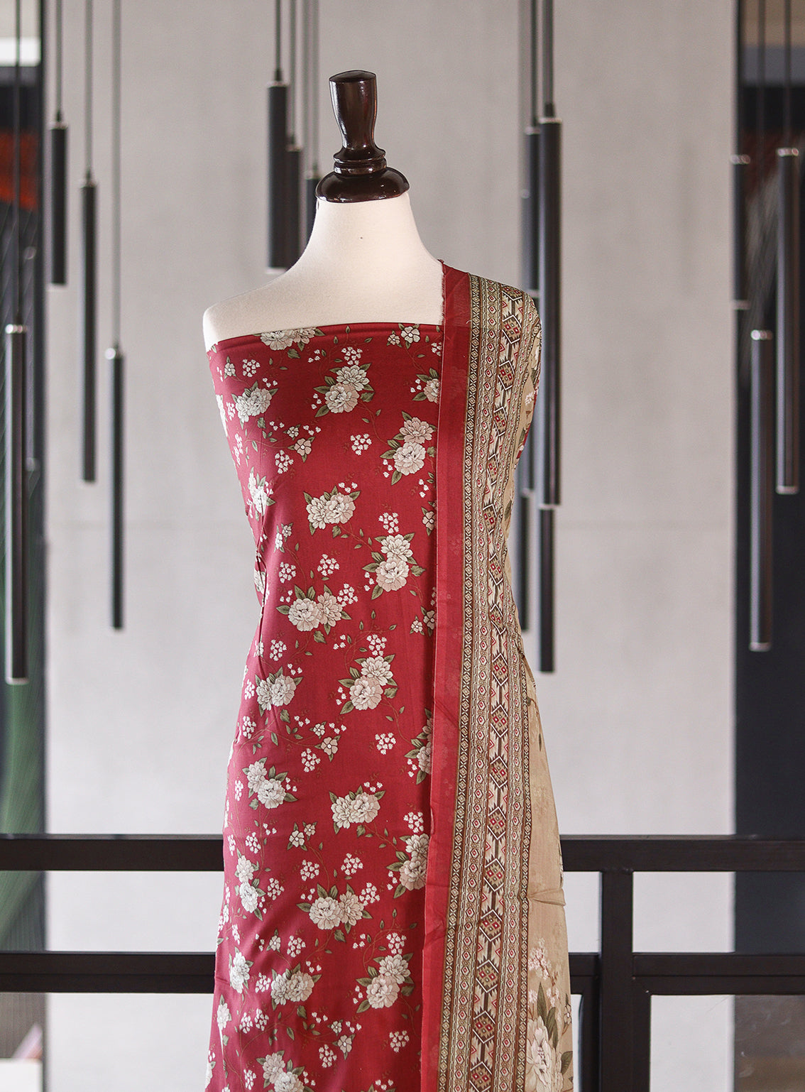 Bin Saeed Digital Printed Lawn 3 Piece Unstitched Suits BS26DPL D-199-PNK Bin Saeed Digital Printed Lawn 3 Piece Unstitched Suits BS26DPL D-199-PNK