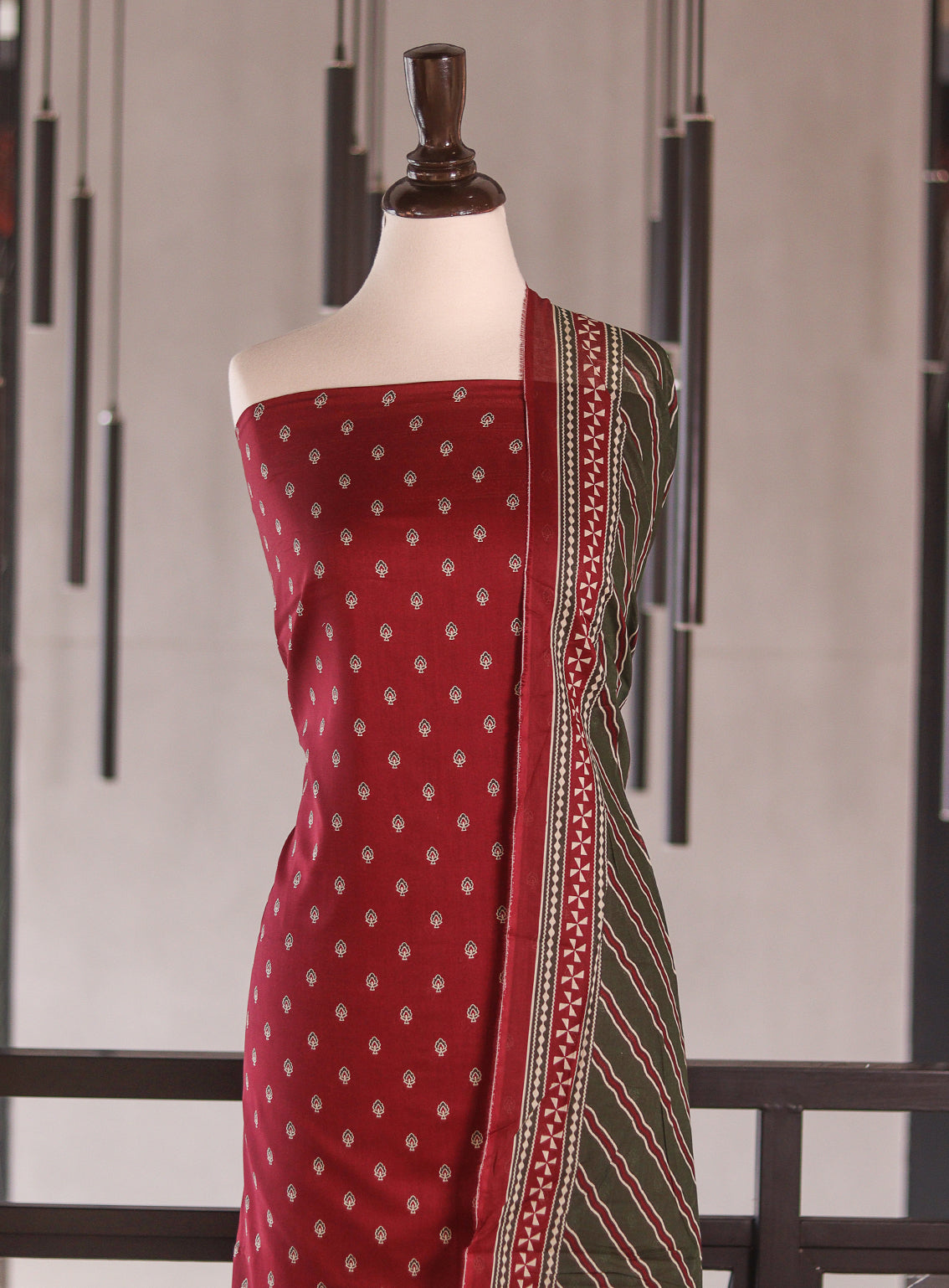 Bin Saeed Digital Printed Lawn 3 Piece Unstitched Suits BS26DPL D-621 Bin Saeed Digital Printed Lawn 3 Piece Unstitched Suits BS26DPL D-621