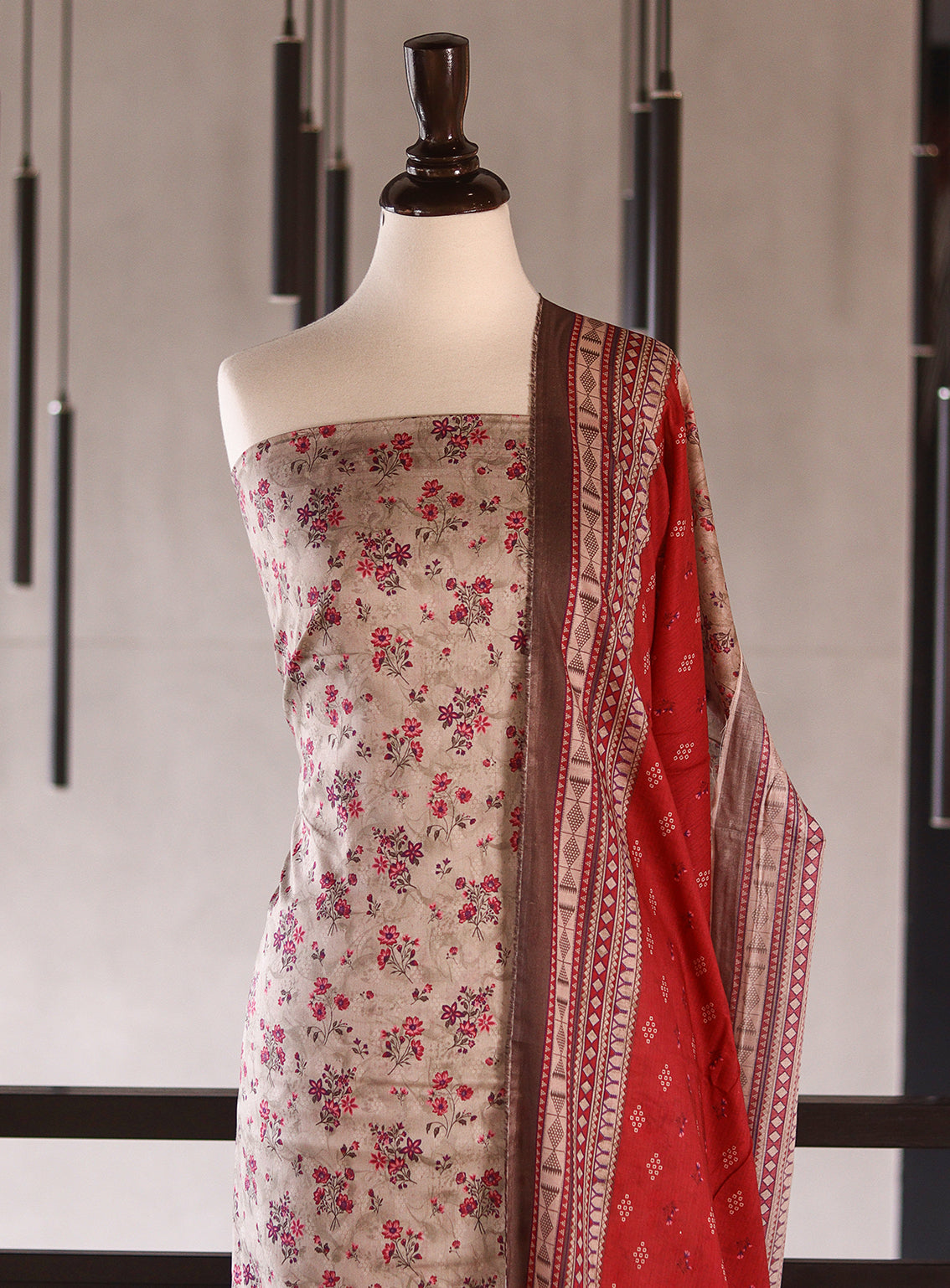 Bin Saeed Digital Printed Lawn 3 Piece Unstitched Suits BS26DPL D-868 Bin Saeed Digital Printed Lawn 3 Piece Unstitched Suits BS26DPL D-868