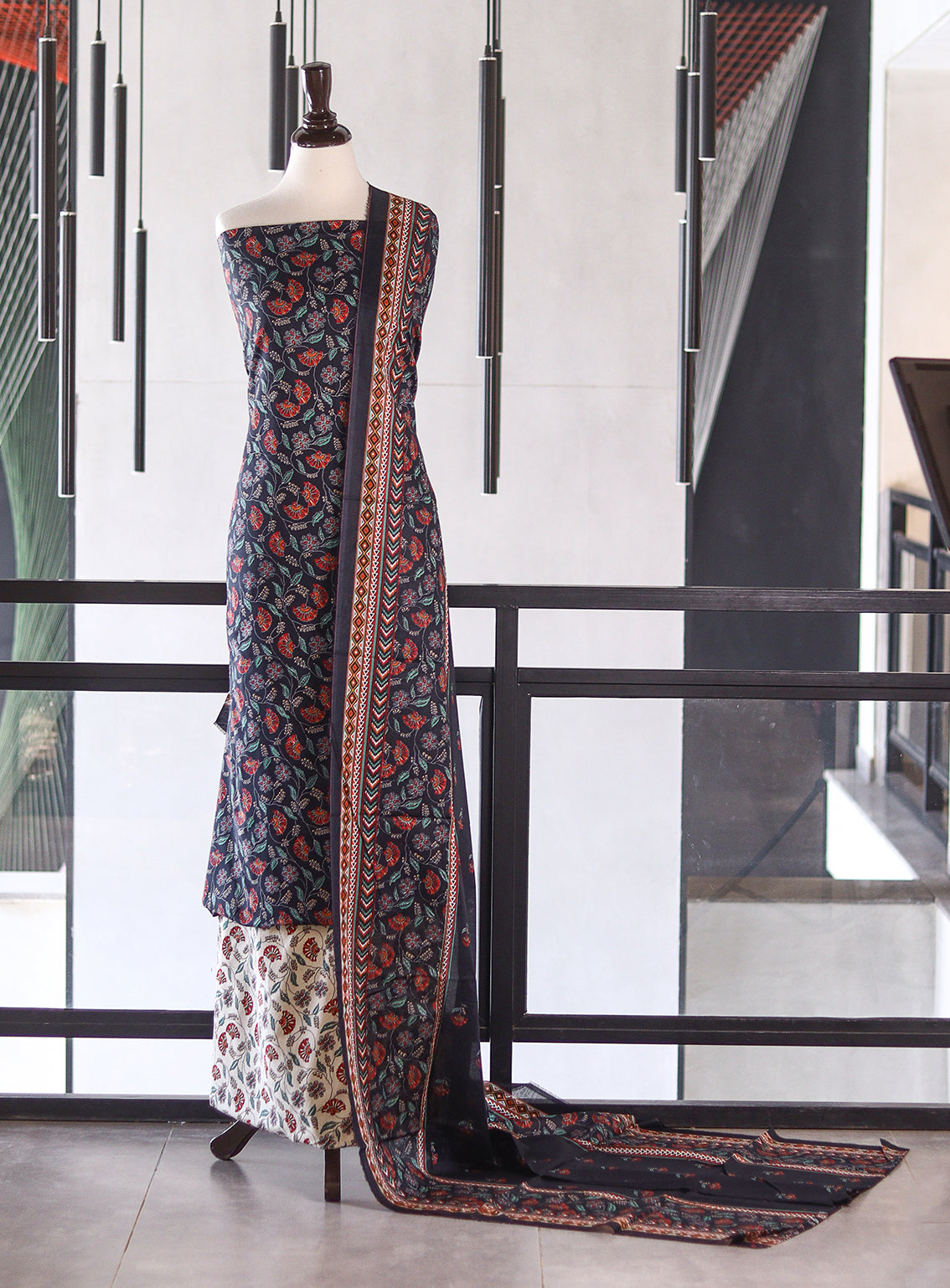 Bin Saeed Digital Printed Lawn 3 Piece Unstitched Suits BS26DPL D-ALL78 Bin Saeed Digital Printed Lawn 3 Piece Unstitched Suits BS26DPL D-ALL78