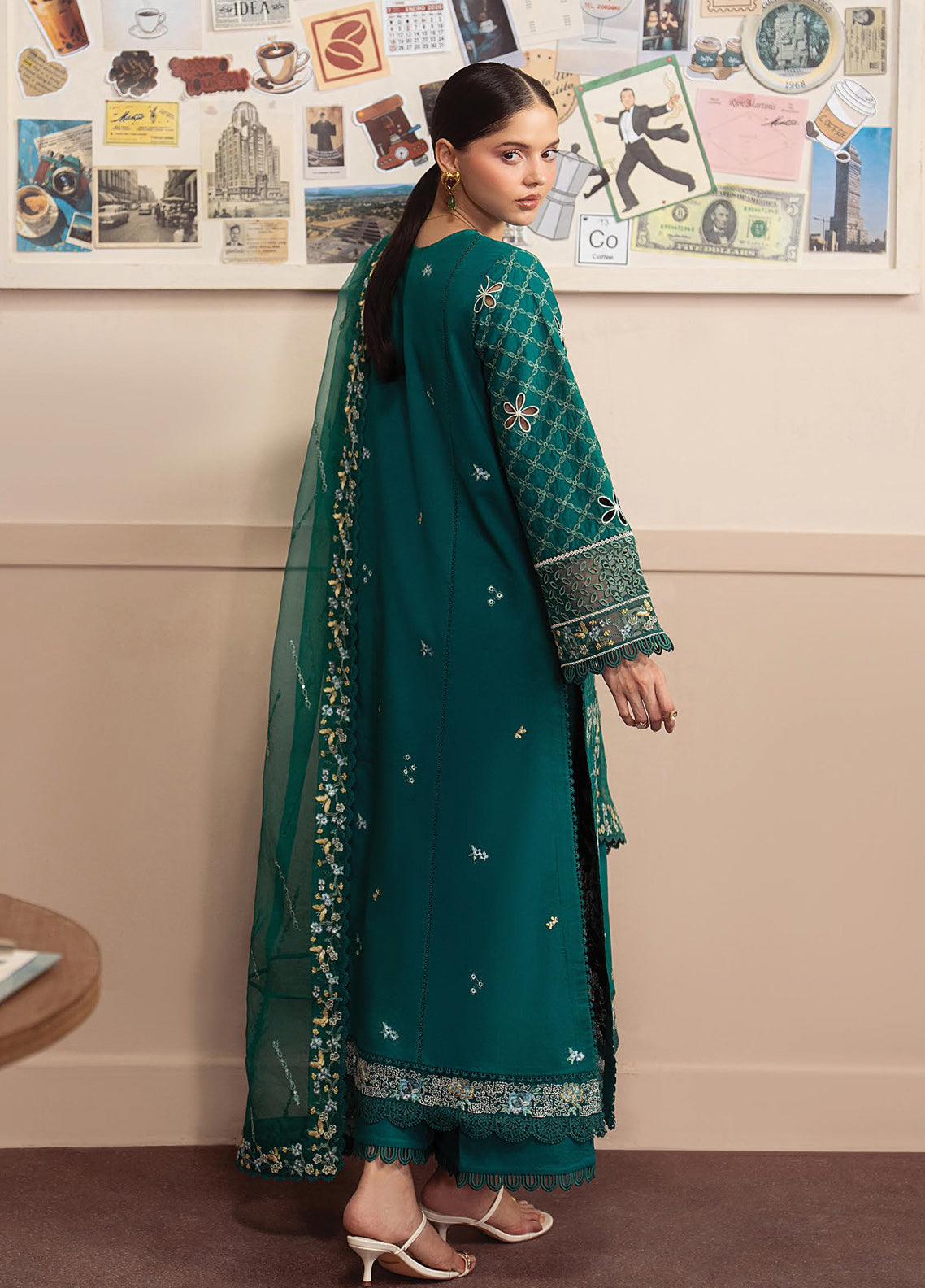 Brewed By Ayzel Luxury Embroidered Lawn 3 Piece Unstitched Suit AZL26BLL D-145 ROAST Brewed By Ayzel Luxury Embroidered Lawn 3 Piece Unstitched Suit AZL26BLL D-145 ROAST