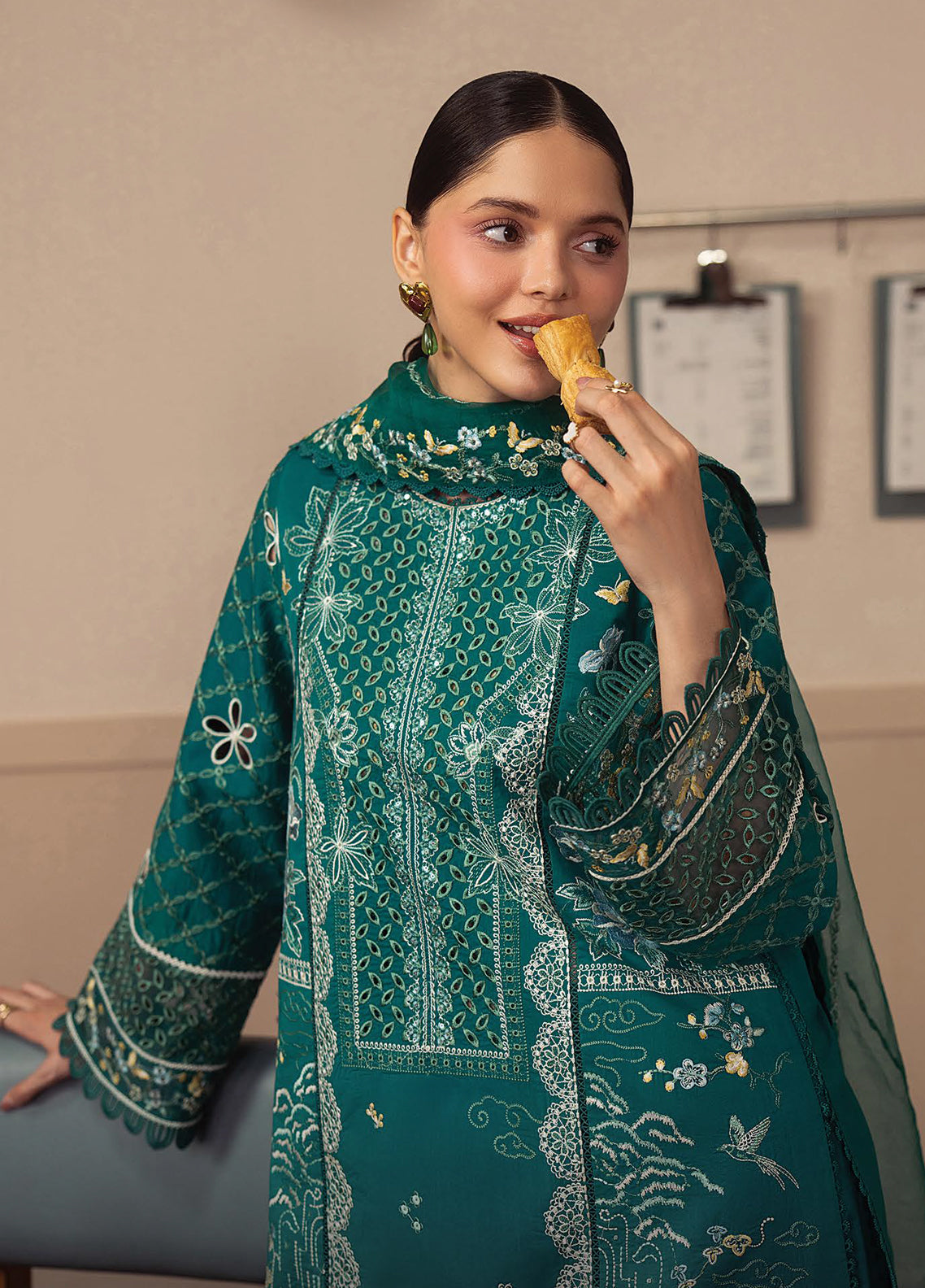 Brewed By Ayzel Luxury Embroidered Lawn 3 Piece Unstitched Suit AZL26BLL D-145 ROAST Brewed By Ayzel Luxury Embroidered Lawn 3 Piece Unstitched Suit AZL26BLL D-145 ROAST