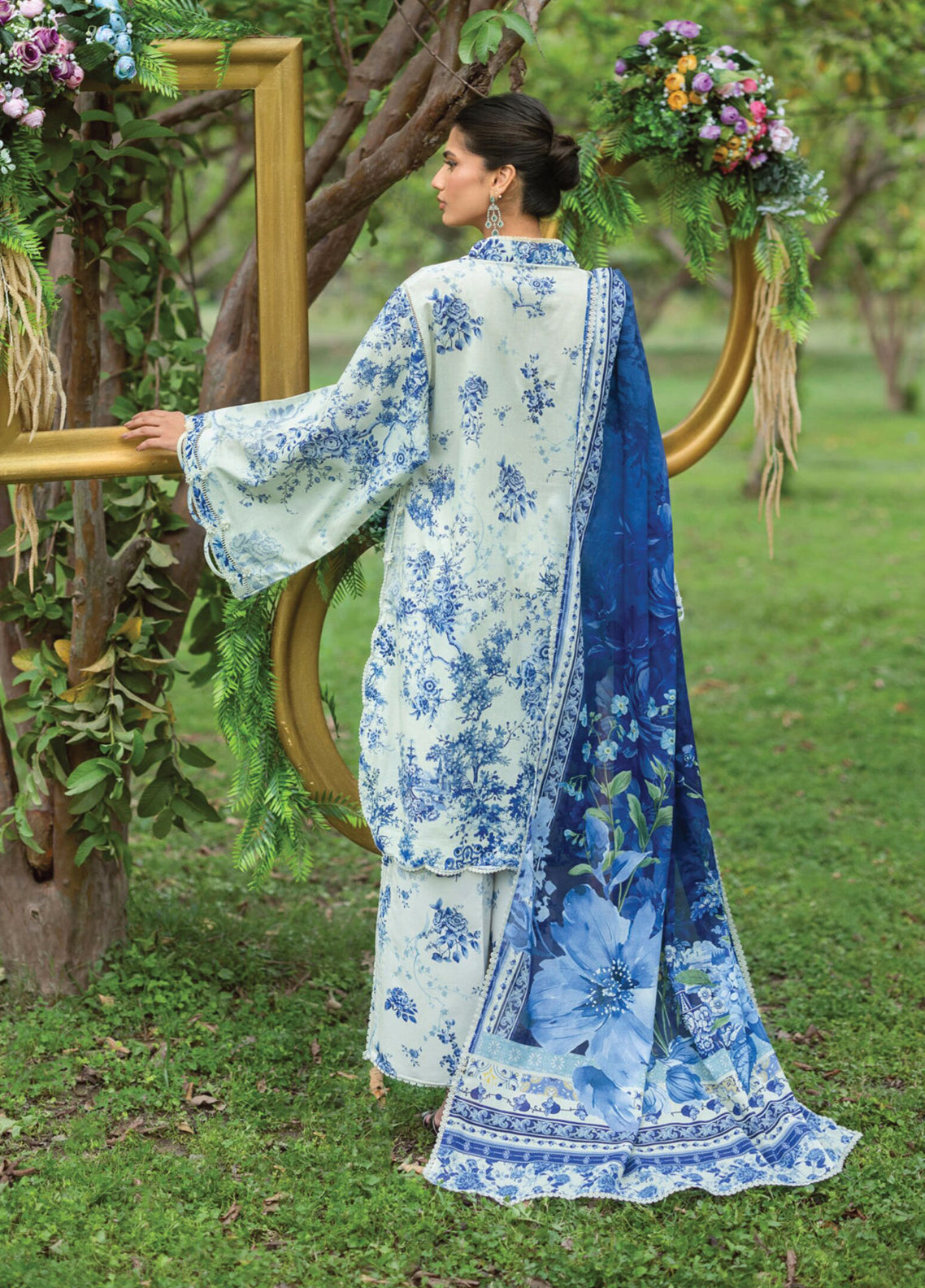 Bridgerton By Elaf Premium Printed Lawn 3 Piece Unstitched Suit EF26BP D-EPB-7B FIORI D'AVORIO Bridgerton By Elaf Premium Printed Lawn 3 Piece Unstitched Suit EF26BP D-EPB-7B FIORI D'AVORIO