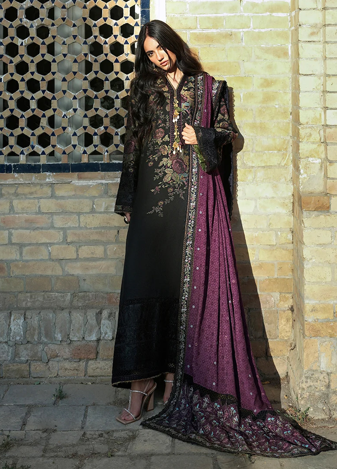 Broadway By Mushq Embroidered Jacquard Viscose 3 Piece Unstitched Suit MQ26BER D-102 REGISTAN MOON Broadway By Mushq Embroidered Jacquard Viscose 3 Piece Unstitched Suit MQ26BER D-102 REGISTAN MOON