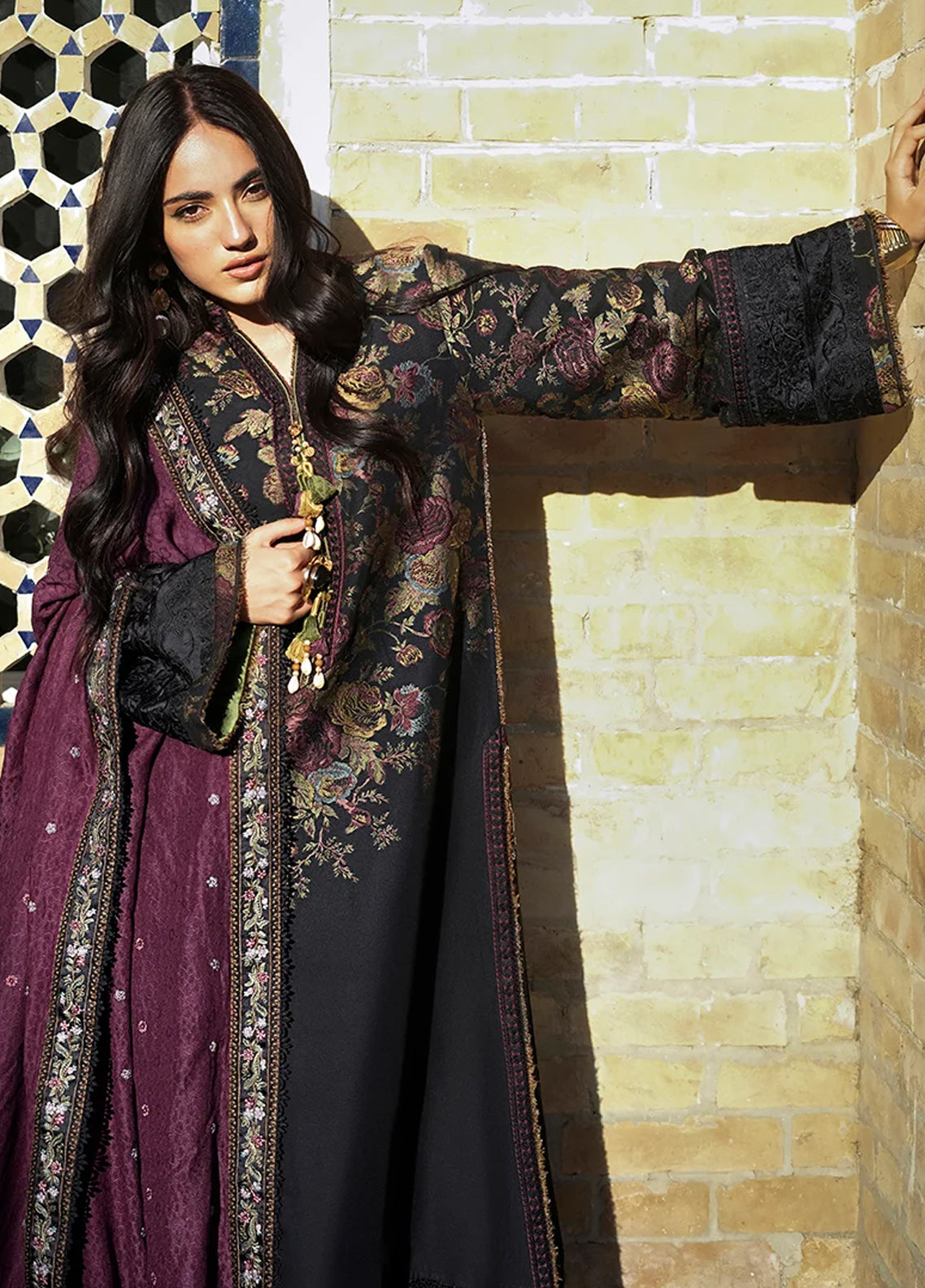 Broadway By Mushq Embroidered Jacquard Viscose 3 Piece Unstitched Suit MQ26BER D-102 REGISTAN MOON Broadway By Mushq Embroidered Jacquard Viscose 3 Piece Unstitched Suit MQ26BER D-102 REGISTAN MOON