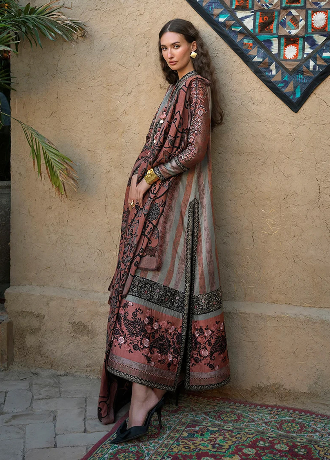Broadway By Mushq Embroidered Jacquard Viscose 3 Piece Unstitched Suit MQ26BER D-104 DESERT DUSK Broadway By Mushq Embroidered Jacquard Viscose 3 Piece Unstitched Suit MQ26BER D-104 DESERT DUSK