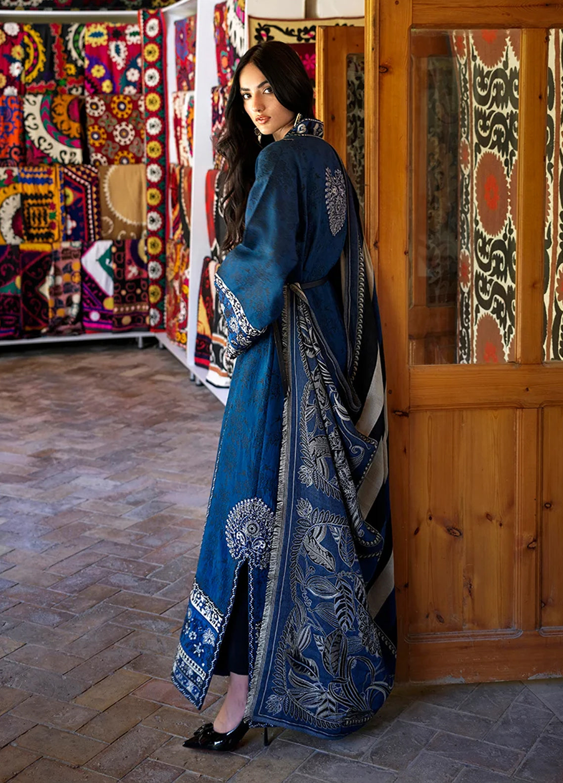 Broadway By Mushq Embroidered Jacquard Viscose 3 Piece Unstitched Suit MQ26BER D-107 SAPPHIRE SULTANA Broadway By Mushq Embroidered Jacquard Viscose 3 Piece Unstitched Suit MQ26BER D-107 SAPPHIRE SULTANA