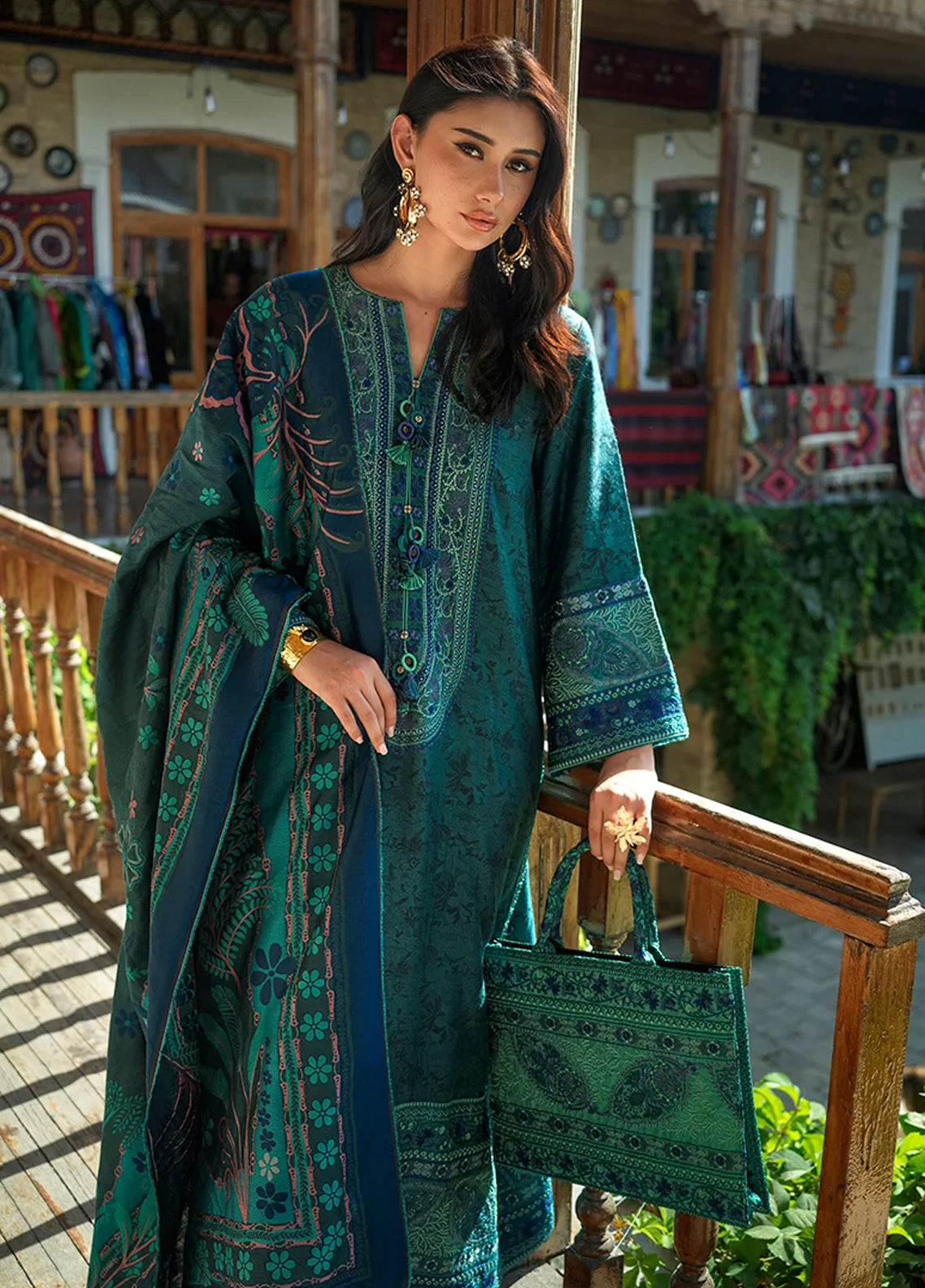 Broadway By Mushq Embroidered Jacquard Viscose 3 Piece Unstitched Suit MQ26BER D-109 AZURE ECHO Broadway By Mushq Embroidered Jacquard Viscose 3 Piece Unstitched Suit MQ26BER D-109 AZURE ECHO