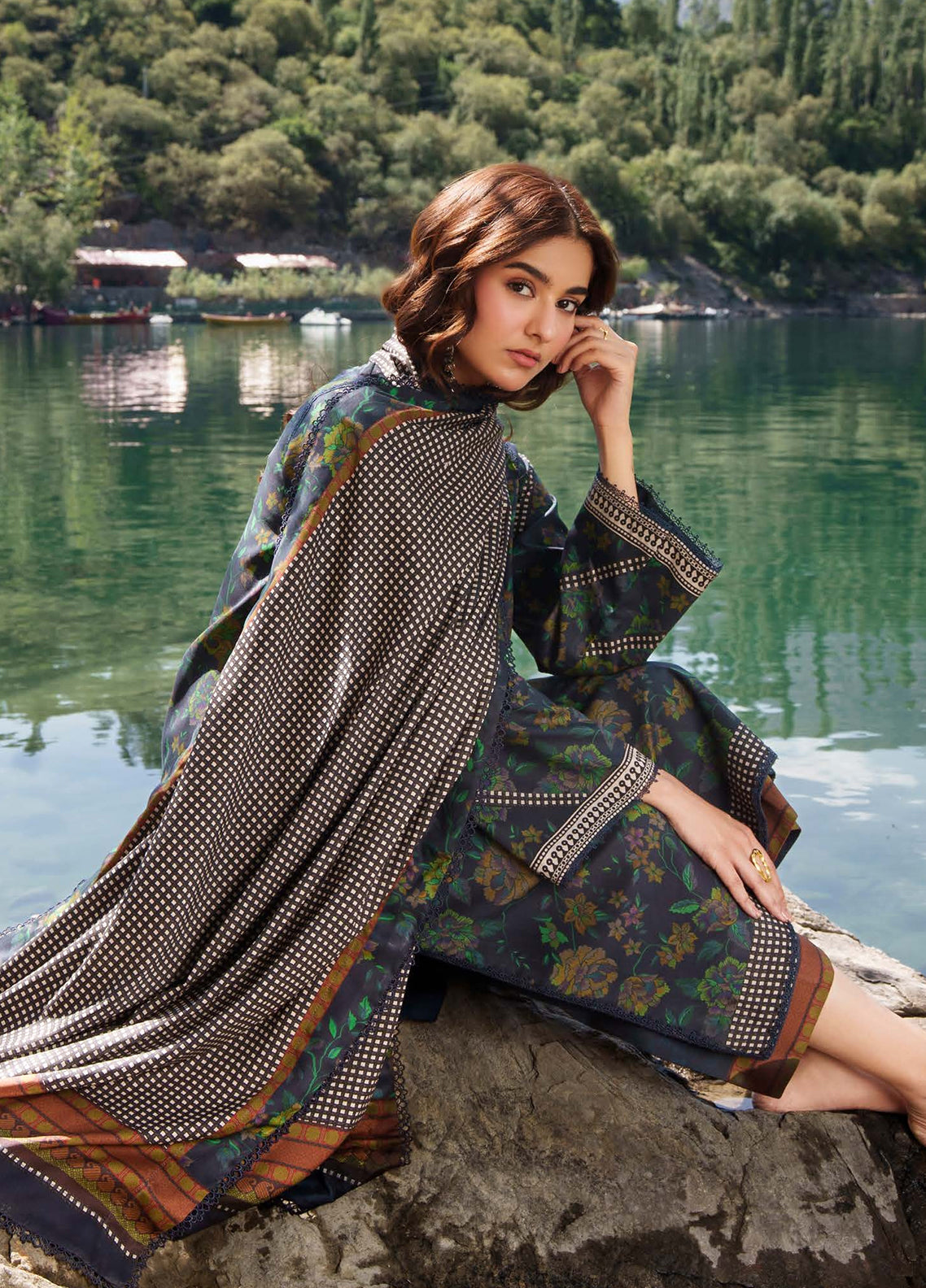 C-Prints By Charizma Printed Linen 3 Piece Unstitched Suit CH26CPL D-CPW6-02 C-Prints By Charizma Printed Linen 3 Piece Unstitched Suit CH26CPL D-CPW6-02
