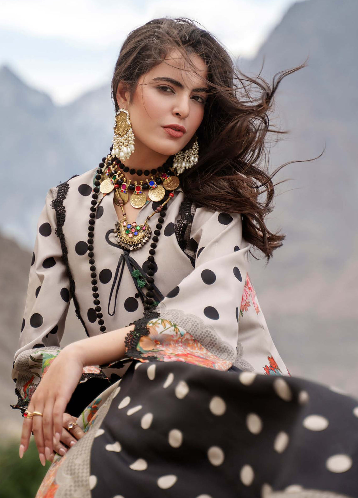 C-Prints By Charizma Printed Linen 3 Piece Unstitched Suit CH26CPL D-CPW6-07 C-Prints By Charizma Printed Linen 3 Piece Unstitched Suit CH26CPL D-CPW6-07