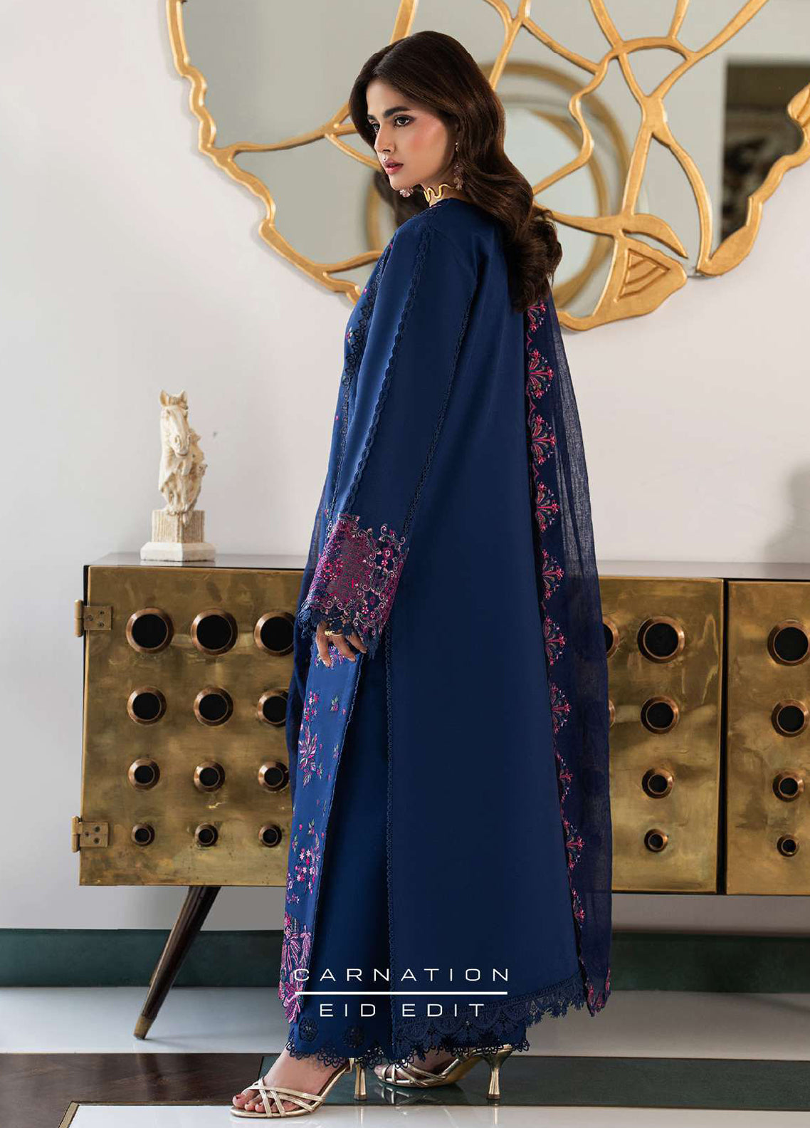 Carnation By Rang Rasiya Embroidered Lawn 3 Piece Unstitched Suit RR26CEE D-05 ARIA Carnation By Rang Rasiya Embroidered Lawn 3 Piece Unstitched Suit RR26CEE D-05 ARIA