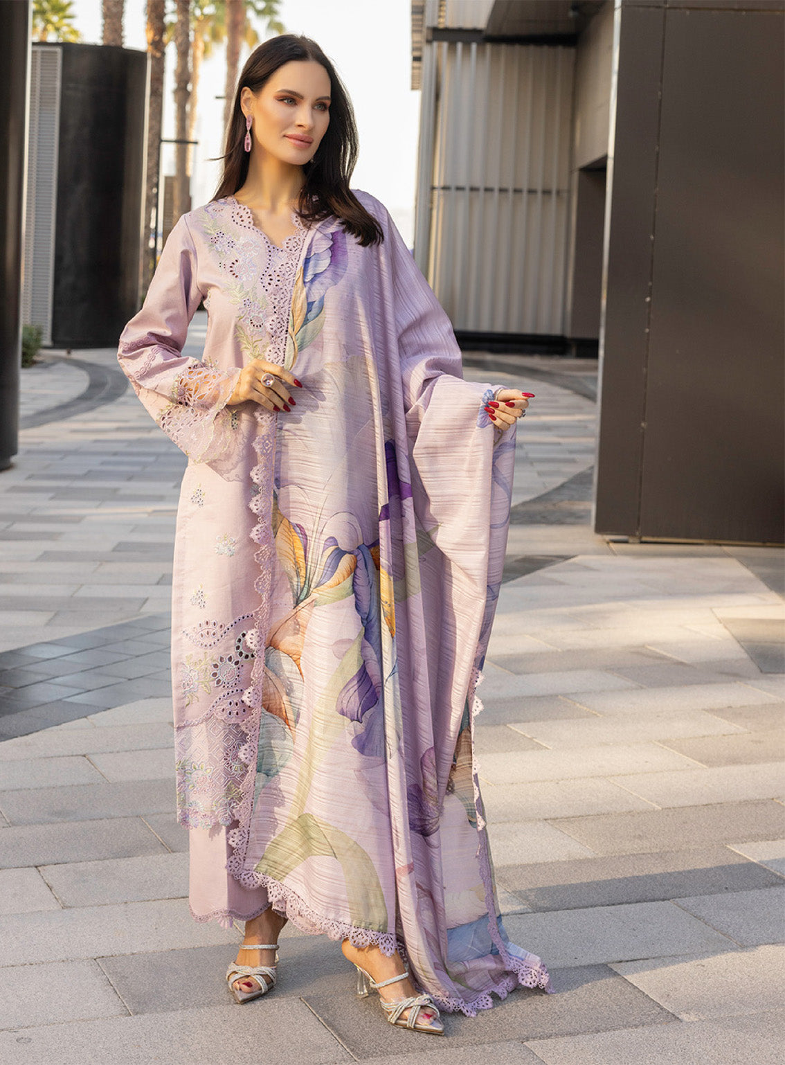 Carnation by Rang Rasiya Embroidered Lawn Suits Unstitched 3 Piece - RR25CL 12 AMELIA Carnation by Rang Rasiya Embroidered Lawn Suits Unstitched 3 Piece - RR25CL 12 AMELIA