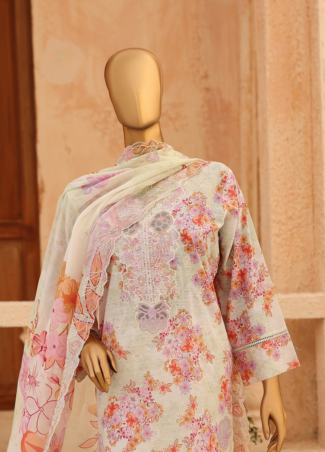 Casca By Schick Embroidered Lawn 3 Piece Unstitched Suit SDH26C D-03 Casca By Schick Embroidered Lawn 3 Piece Unstitched Suit SDH26C D-03