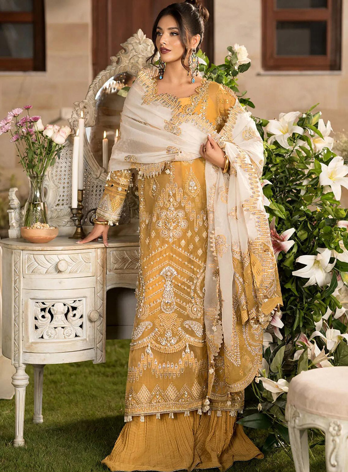 Celebrations by Elaf Embroidered Organza Suits Unstitched 4 Piece - EF24CF EFH-07 SAHAR Celebrations by Elaf Embroidered Organza Suits Unstitched 4 Piece - EF24CF EFH-07 SAHAR
