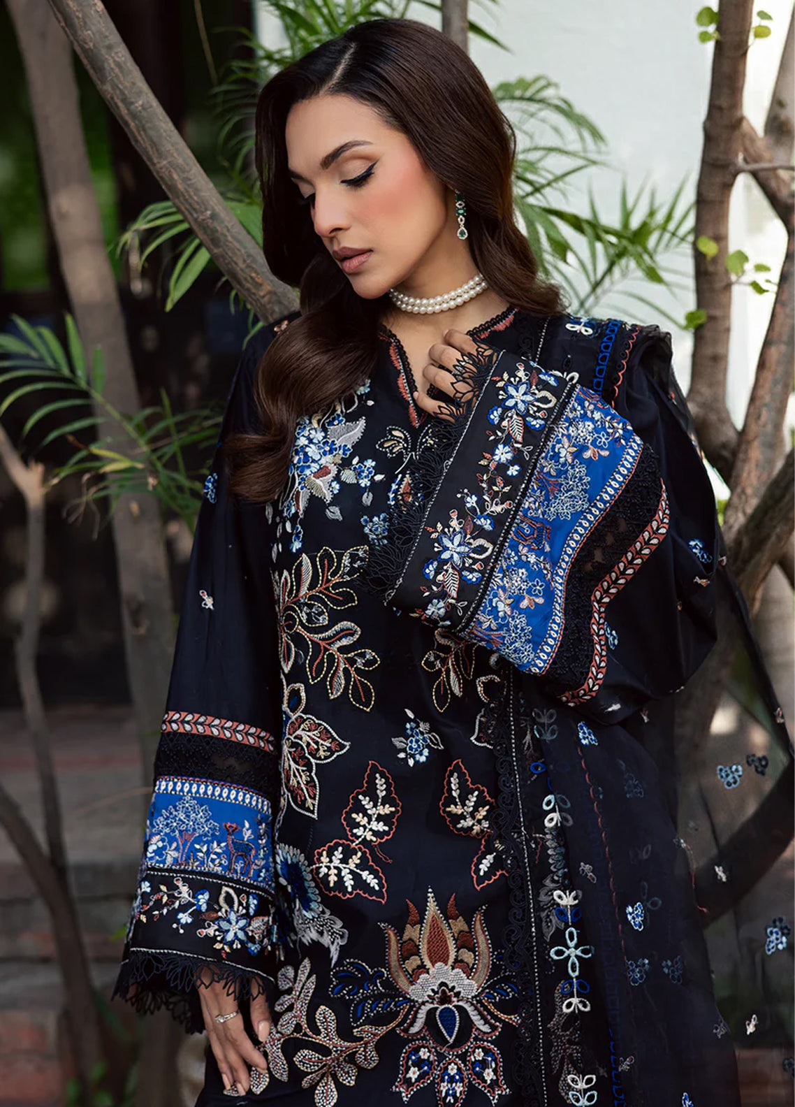 Celia By Zarposh Luxury Embroidered Lawn 3 Piece Unstitched Suit ZP26CLL D-ZELINE Celia By Zarposh Luxury Embroidered Lawn 3 Piece Unstitched Suit ZP26CLL D-ZELINE