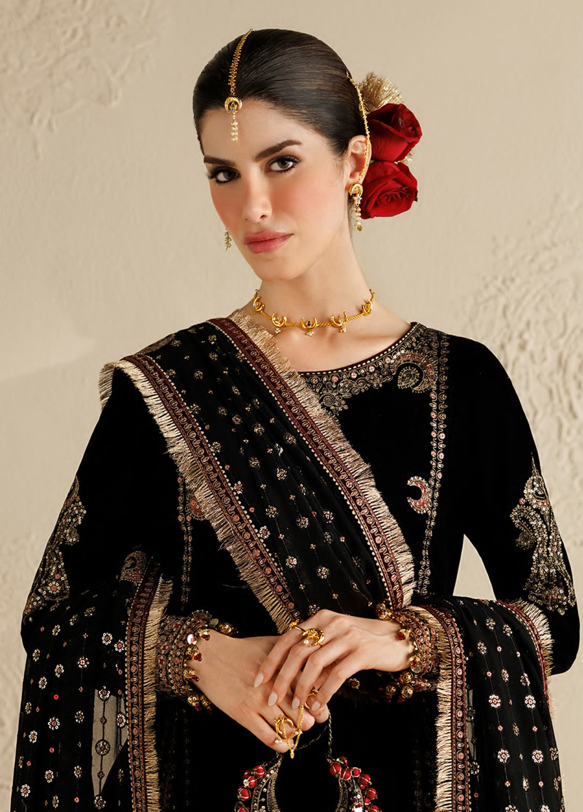 Chandni By Jazmin Luxury Embroidered Velvet 3 Piece Unstitched Suit JZ26CLV D-01 MEHARBANO Chandni By Jazmin Luxury Embroidered Velvet 3 Piece Unstitched Suit JZ26CLV D-01 MEHARBANO