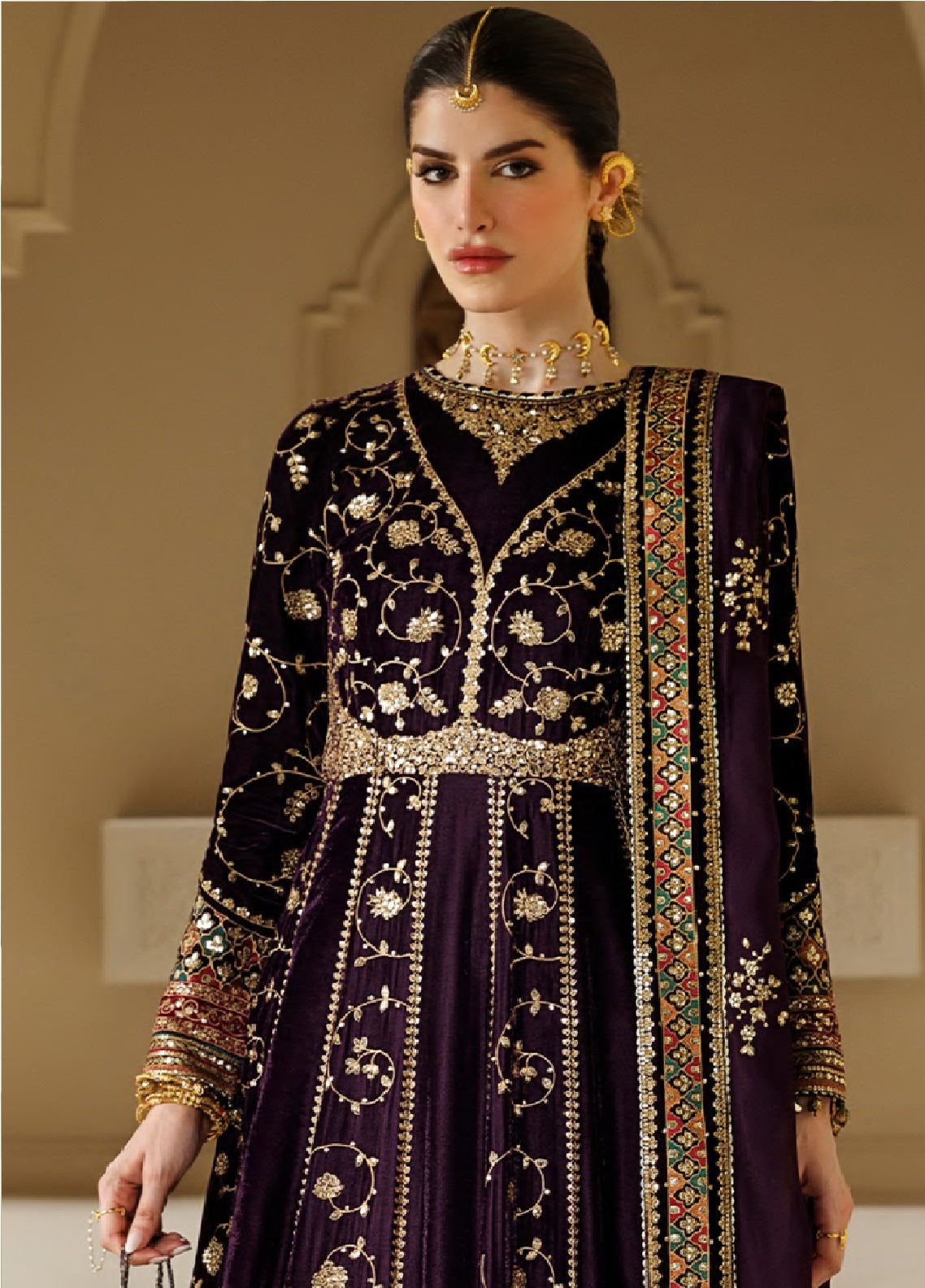Chandni By Jazmin Luxury Embroidered Velvet 3 Piece Unstitched Suit JZ26CLV D-03 ZARPOOSH Chandni By Jazmin Luxury Embroidered Velvet 3 Piece Unstitched Suit JZ26CLV D-03 ZARPOOSH