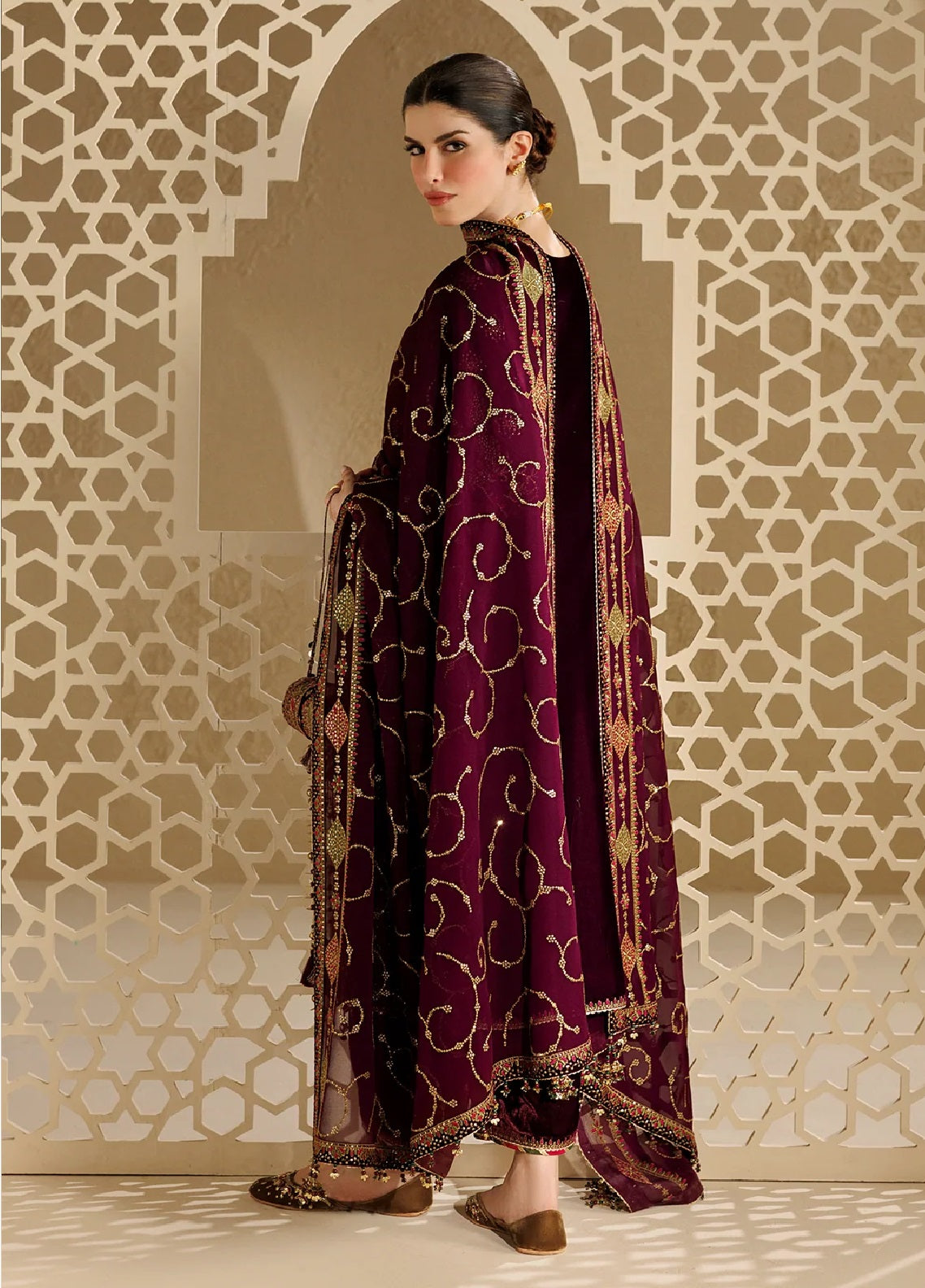Chandni By Jazmin Luxury Embroidered Velvet 3 Piece Unstitched Suit JZ26CLV D-08 NAYAAB Chandni By Jazmin Luxury Embroidered Velvet 3 Piece Unstitched Suit JZ26CLV D-08 NAYAAB