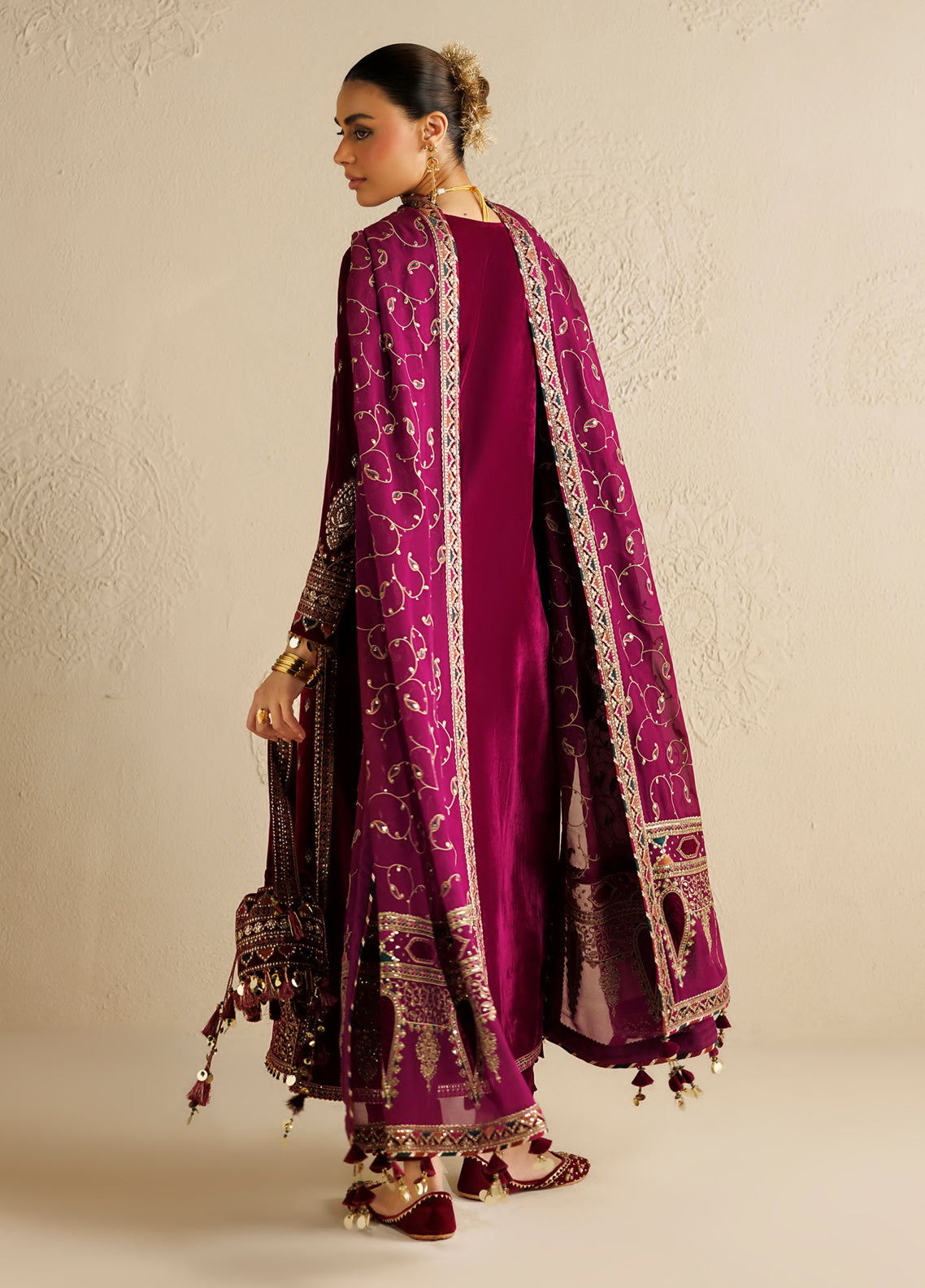 Chandni By Jazmin Luxury Embroidered Velvet 3 Piece Unstitched Suit JZ26CLV D-12 ZAIB Chandni By Jazmin Luxury Embroidered Velvet 3 Piece Unstitched Suit JZ26CLV D-12 ZAIB