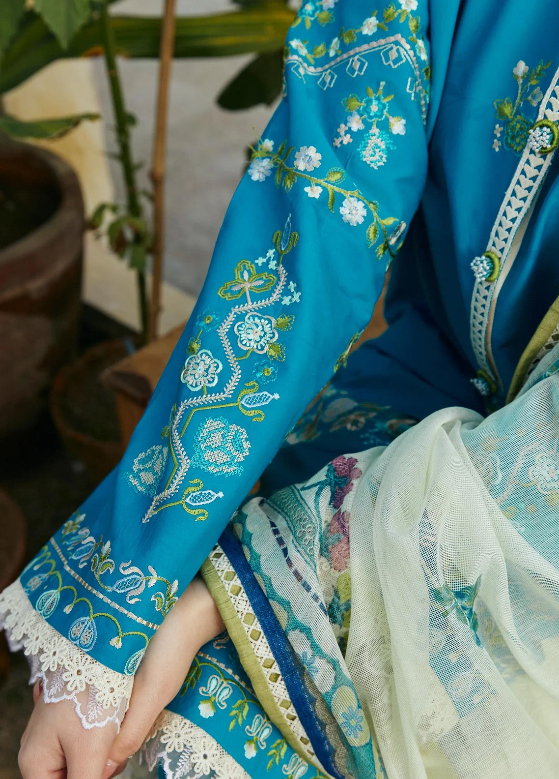 Coco By Zara Shahjahan Embroidered Jacquard Unstitched 3 Piece Suit - ZSJ24CL 8B ZOYA Coco By Zara Shahjahan Embroidered Jacquard Unstitched 3 Piece Suit - ZSJ24CL 8B ZOYA