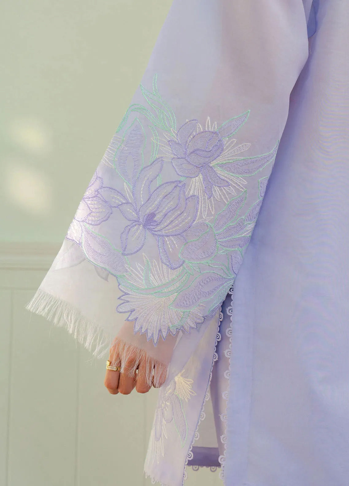 Coco By Zara Shahjahan Embroidered Lawn Suits Unstitched 3 Piece - CZS25L 1A BLOOM Coco By Zara Shahjahan Embroidered Lawn Suits Unstitched 3 Piece - CZS25L 1A BLOOM