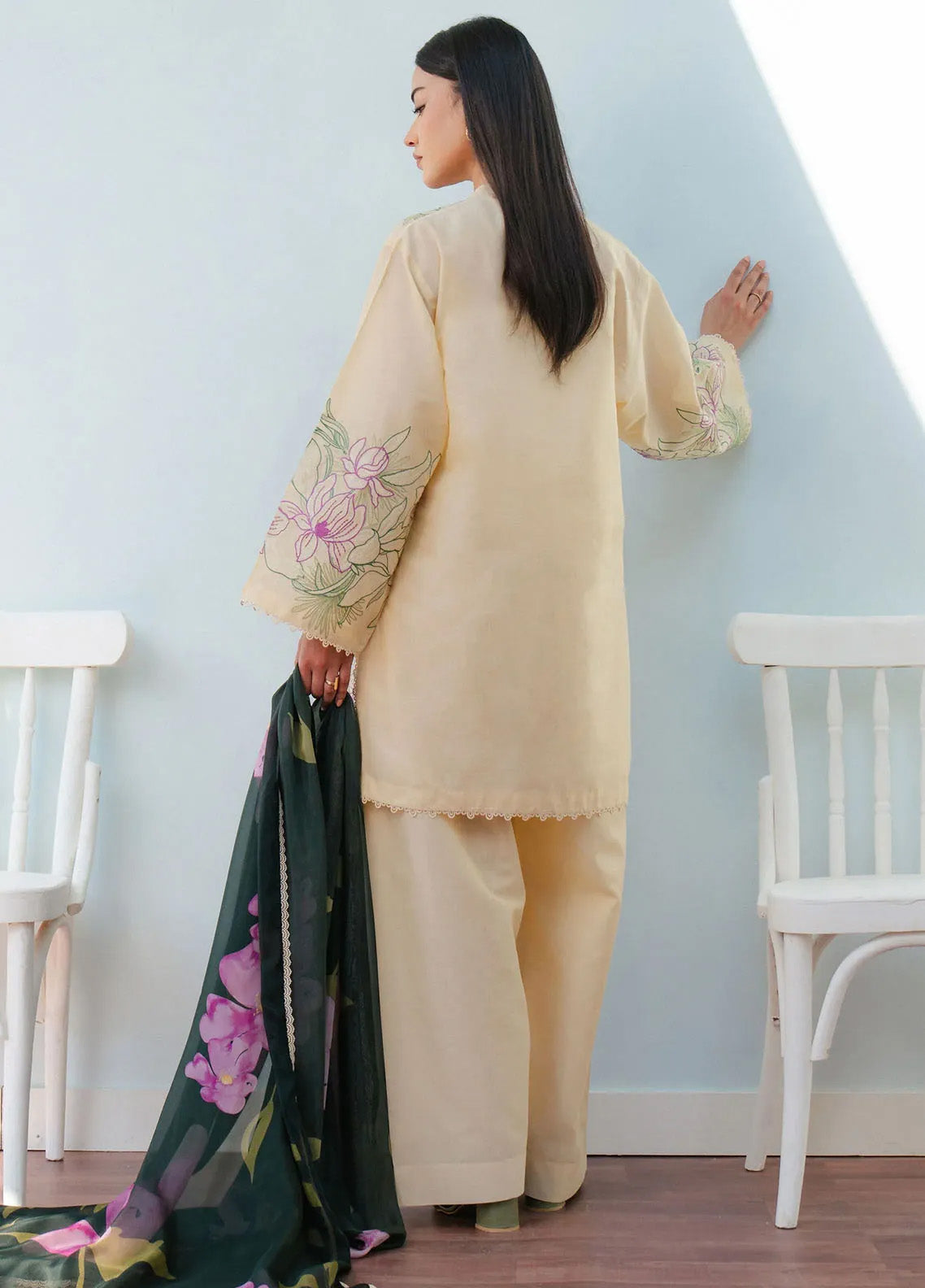 Coco By Zara Shahjahan Embroidered Lawn Suits Unstitched 3 Piece - CZS25L 1B BLOOM Coco By Zara Shahjahan Embroidered Lawn Suits Unstitched 3 Piece - CZS25L 1B BLOOM