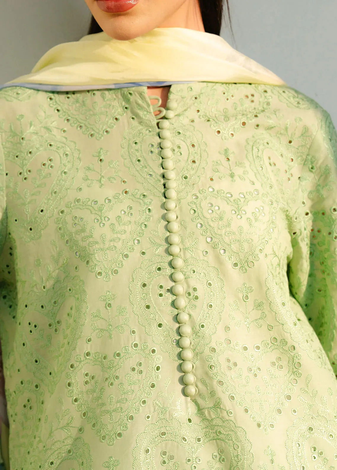 Coco By Zara Shahjahan Embroidered Lawn Suits Unstitched 3 Piece - CZS25L 3B TINA Coco By Zara Shahjahan Embroidered Lawn Suits Unstitched 3 Piece - CZS25L 3B TINA
