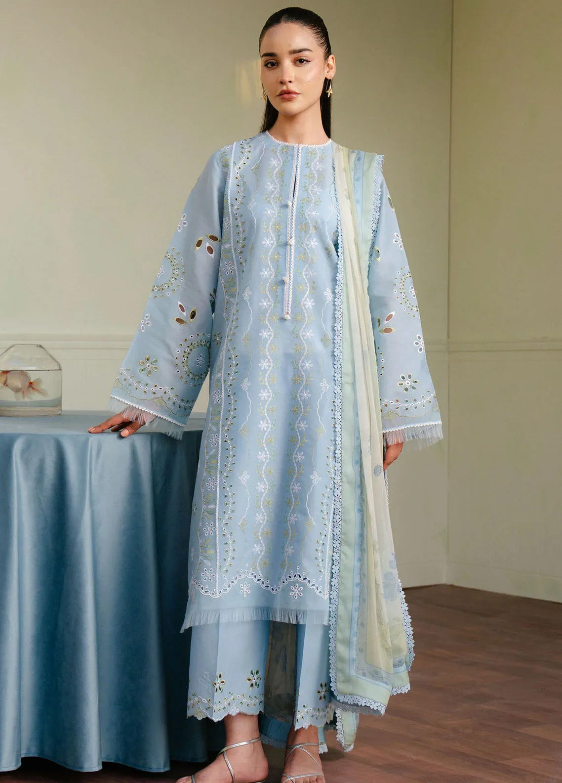 Coco By Zara Shahjahan Embroidered Lawn Suits Unstitched 3 Piece - CZS25L 5A SILAS Coco By Zara Shahjahan Embroidered Lawn Suits Unstitched 3 Piece - CZS25L 5A SILAS